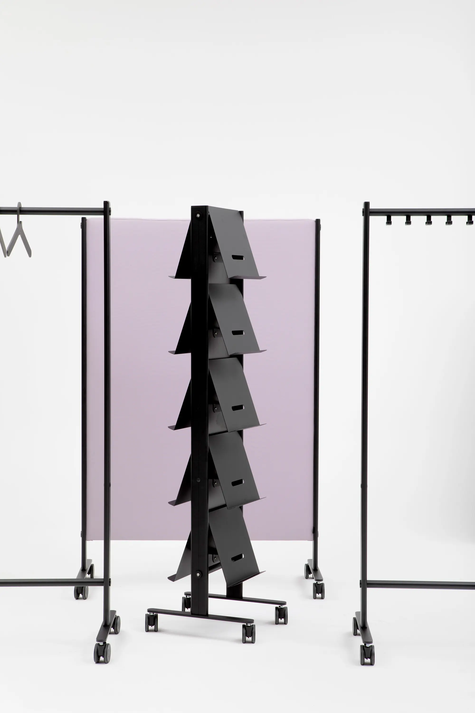 Cascando - Round20 Wall | 
 5 Brochure holder. A3+