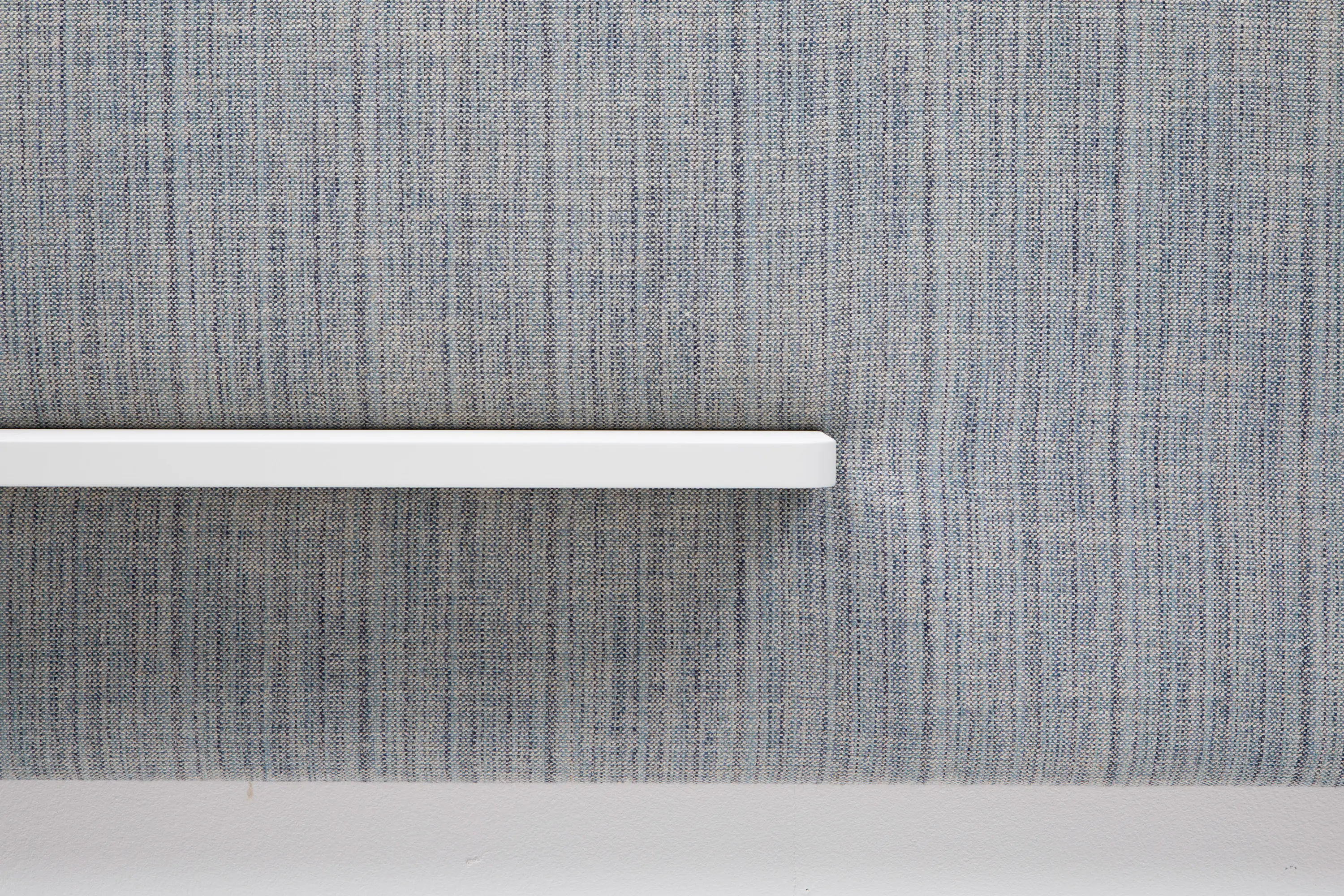 Cascando - Pillow Grid | Panel with shelf