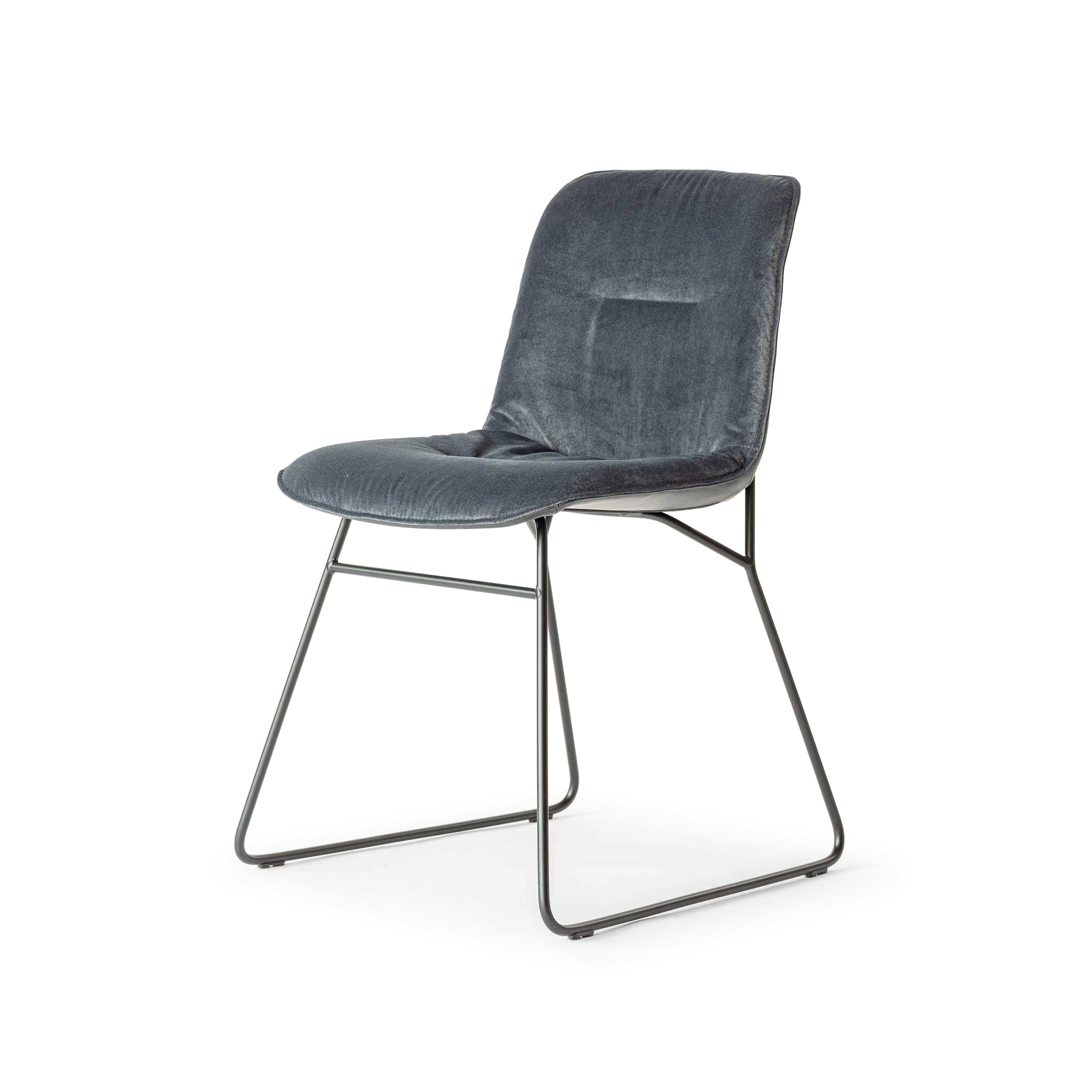 Q5 Chair
