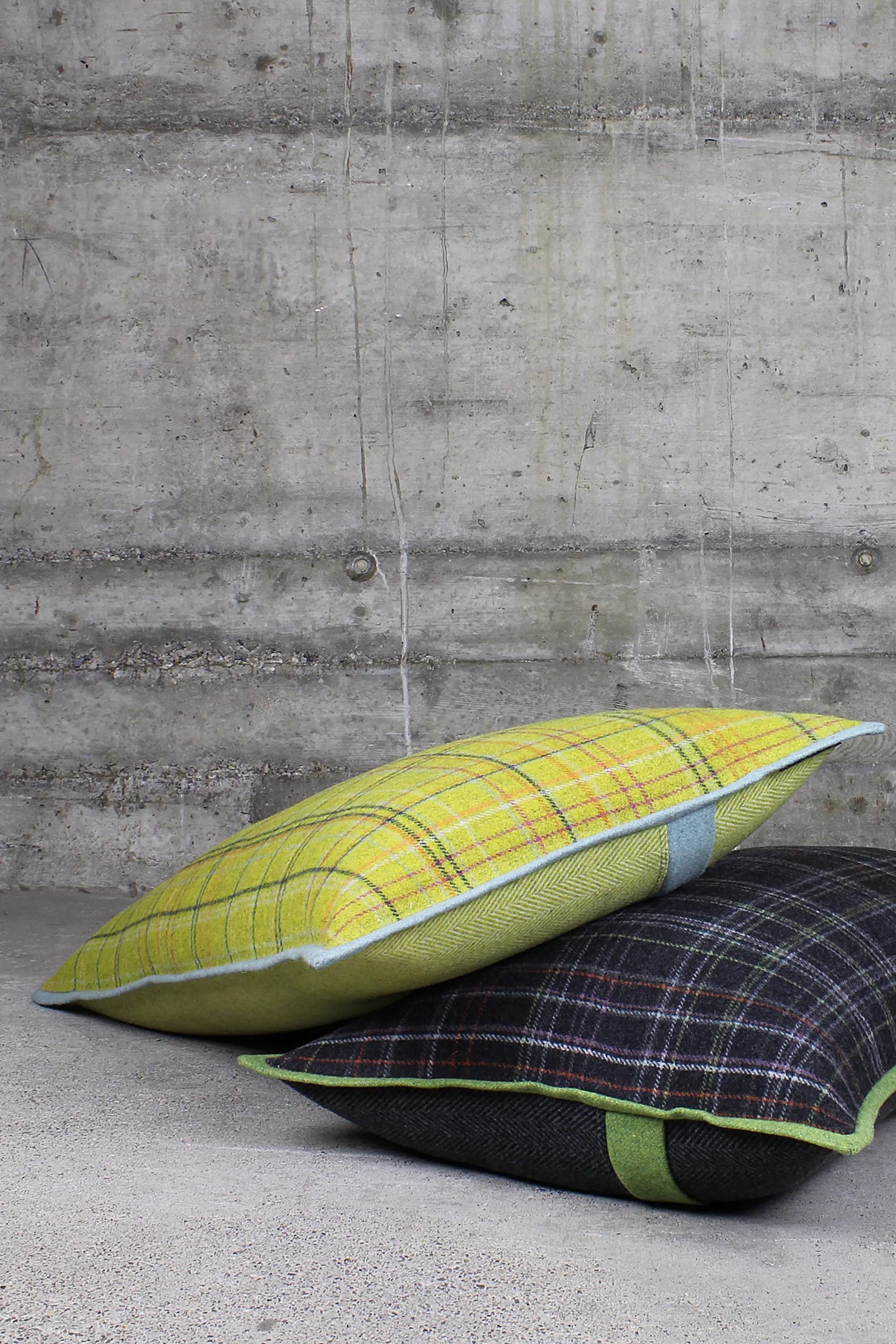Création Baumann - CUSHION CAVALLO KARO