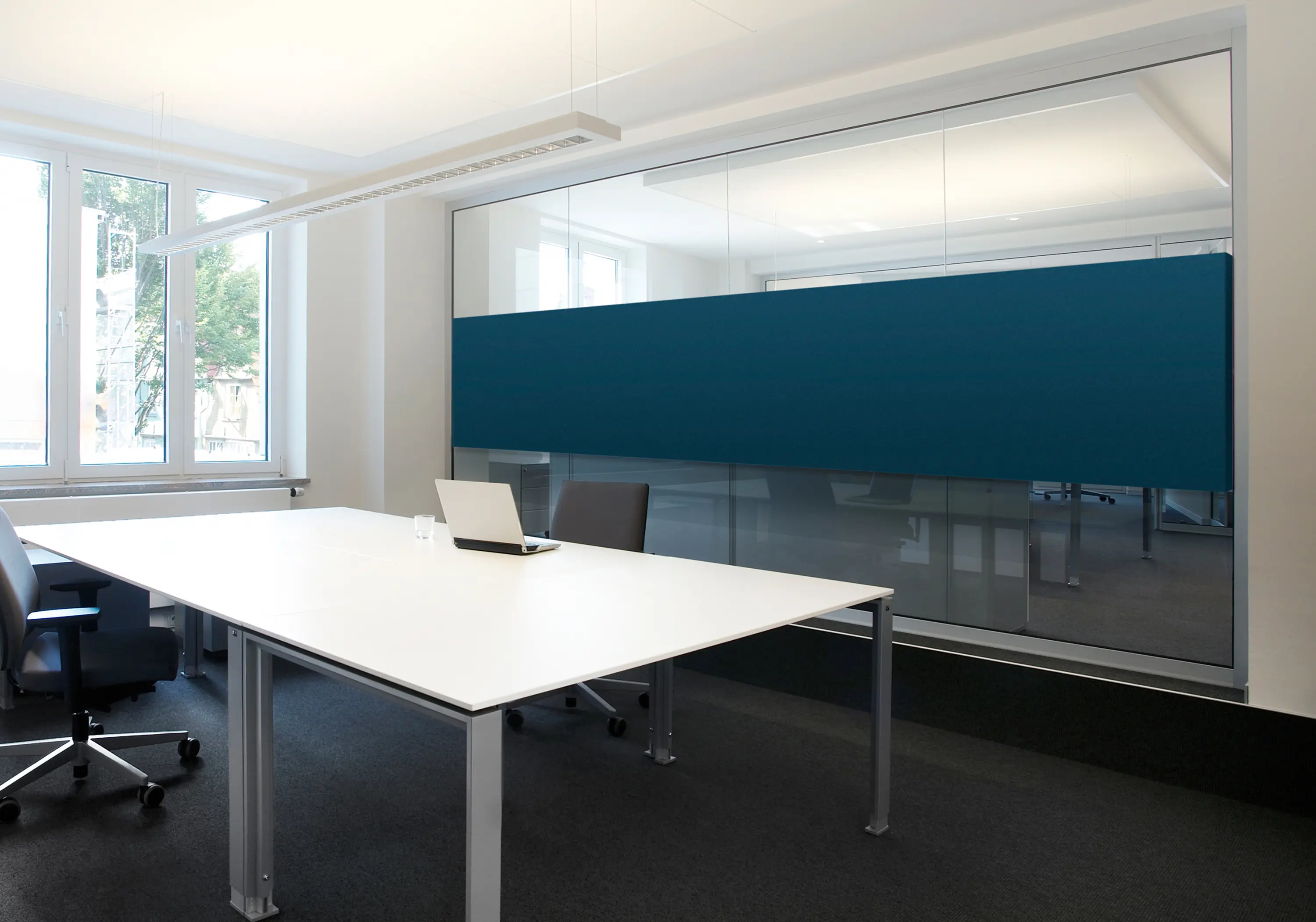 Création Baumann - acousticpearls - off - WALL COVER Glass wall