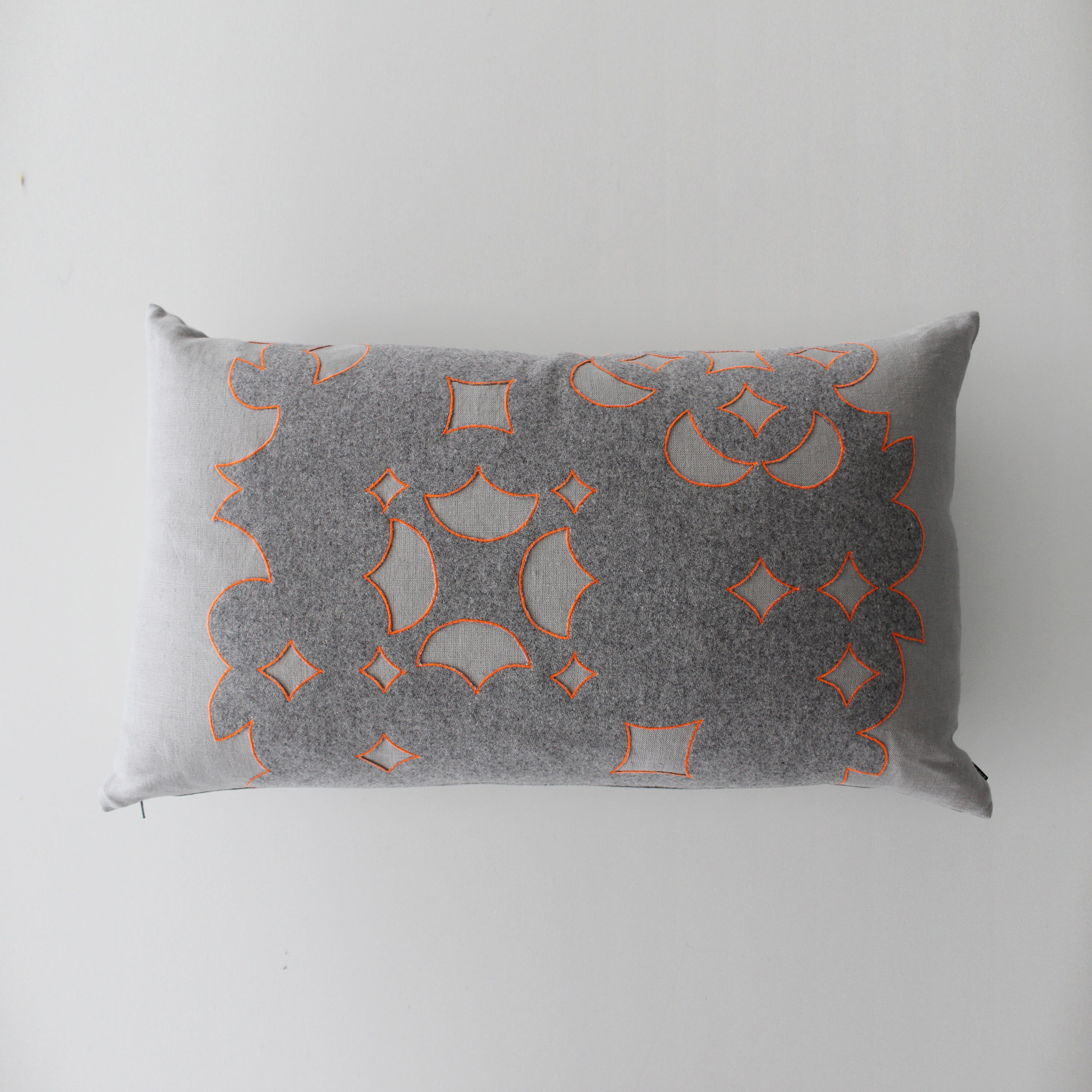 CUSHION MIRA - 1802
