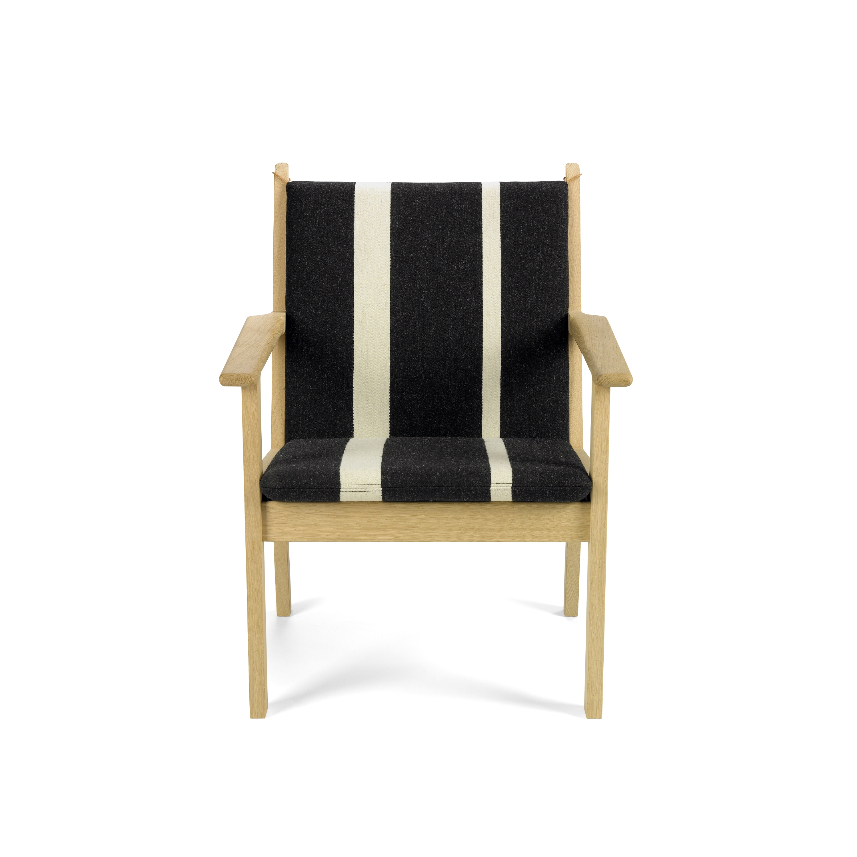 GE 284 Easy Chair