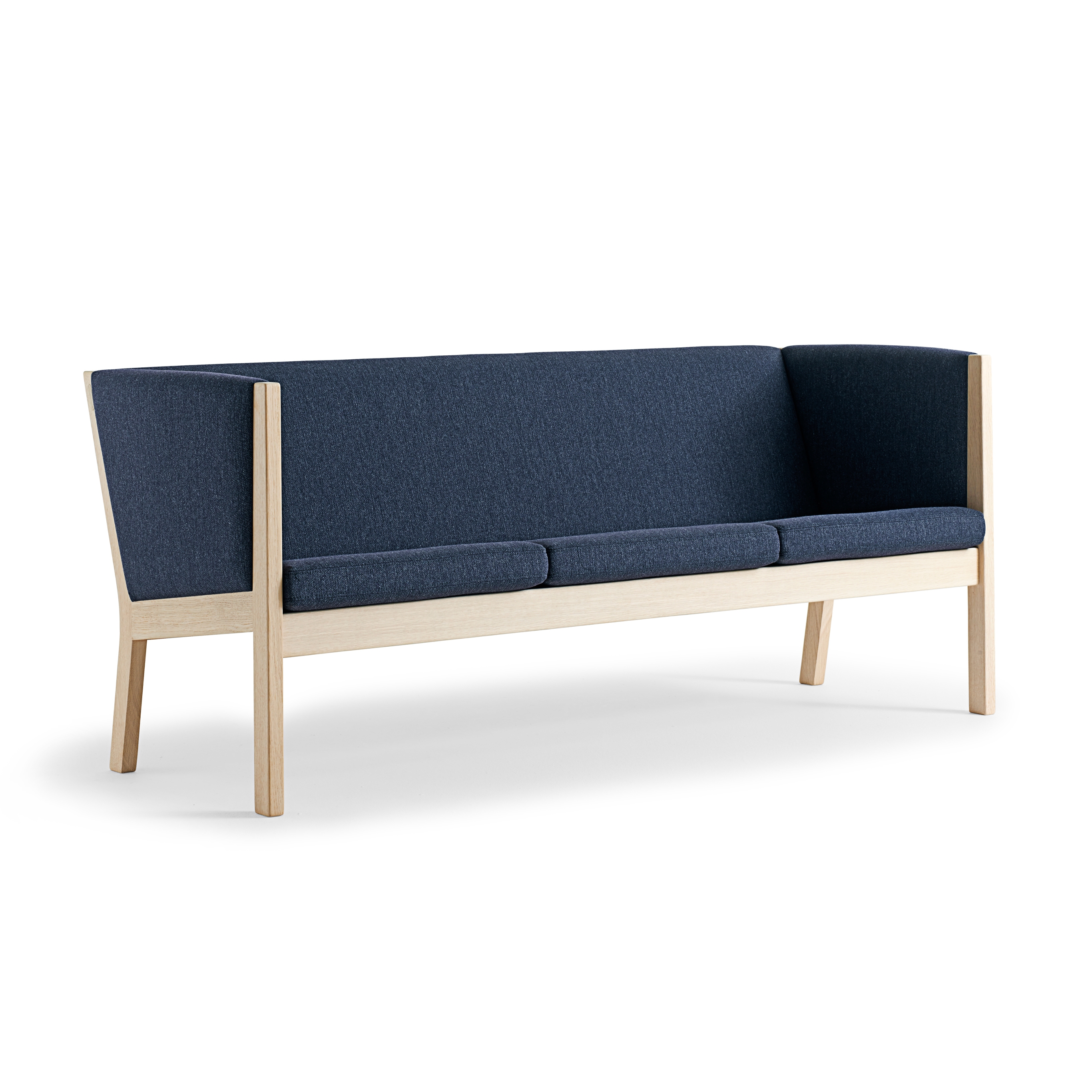 GE 285 3-Seater Couch