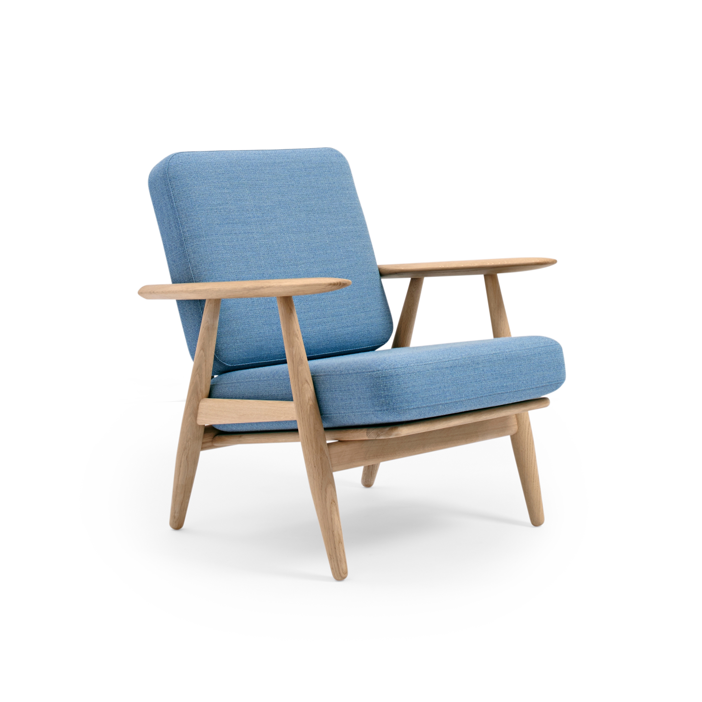 GE 240 Easy Chair