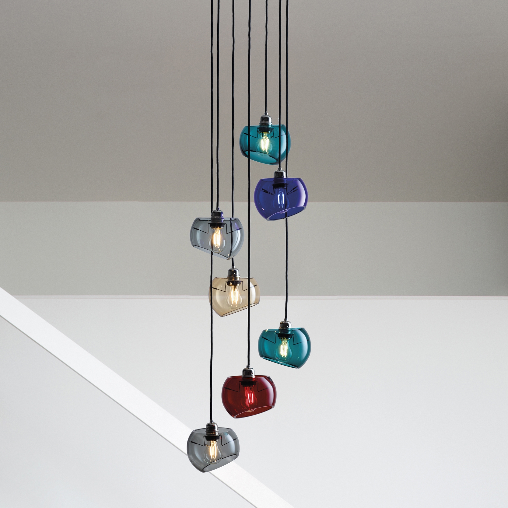 Display product Glass Moons 7 Fall from manufacturer Licht im Raum