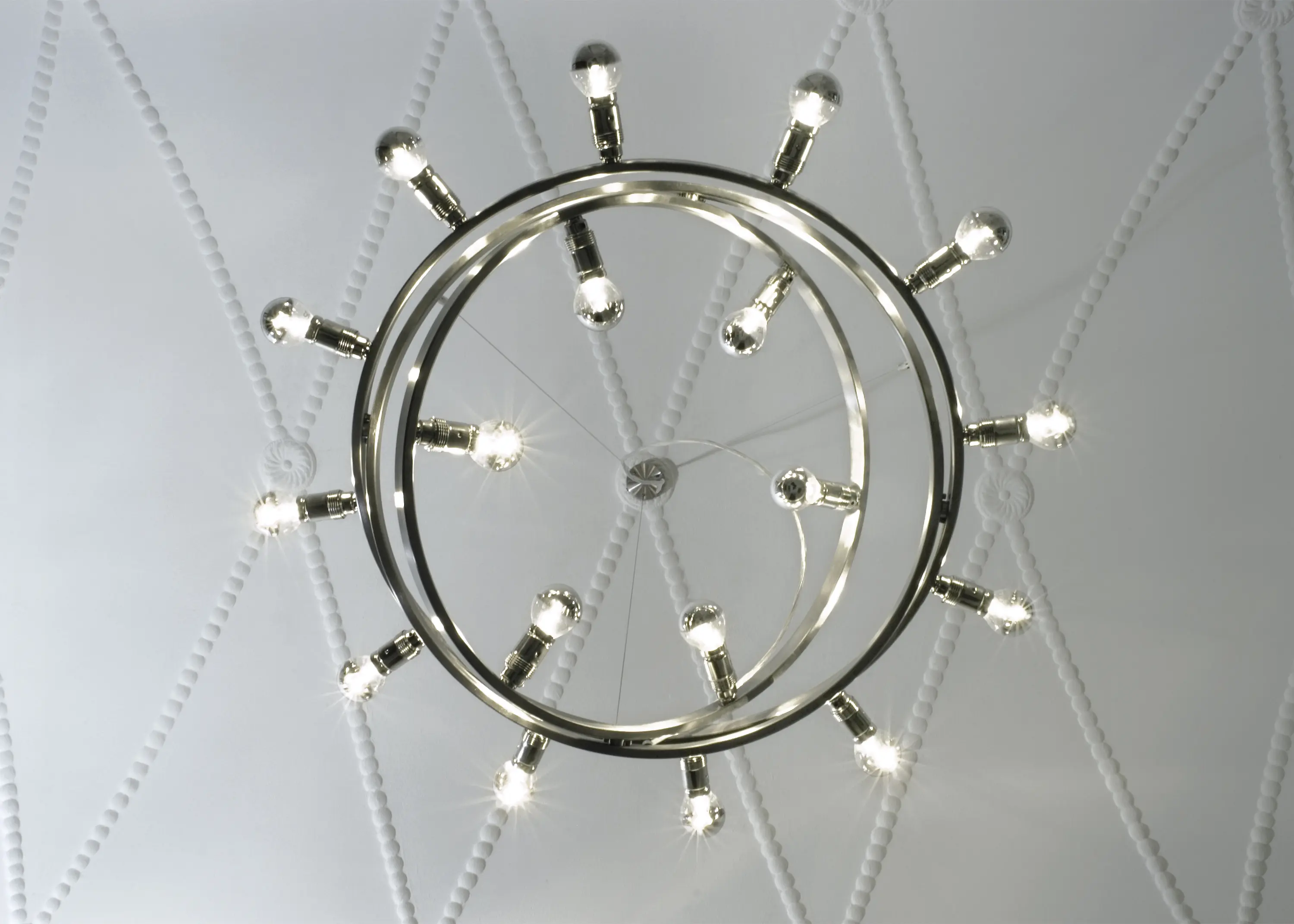 Licht im Raum - Dione 550