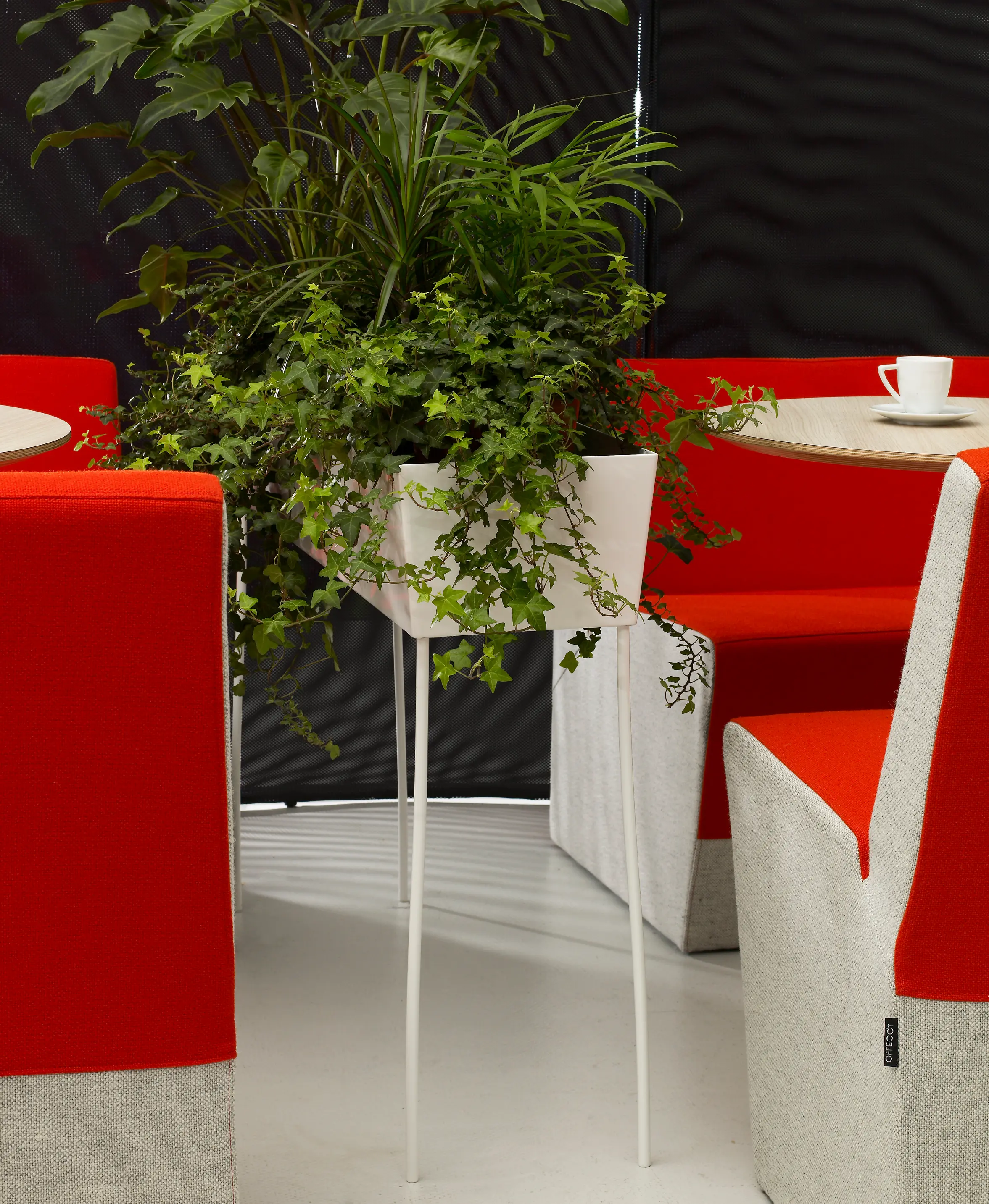 OFFECCT - Green Pedestals