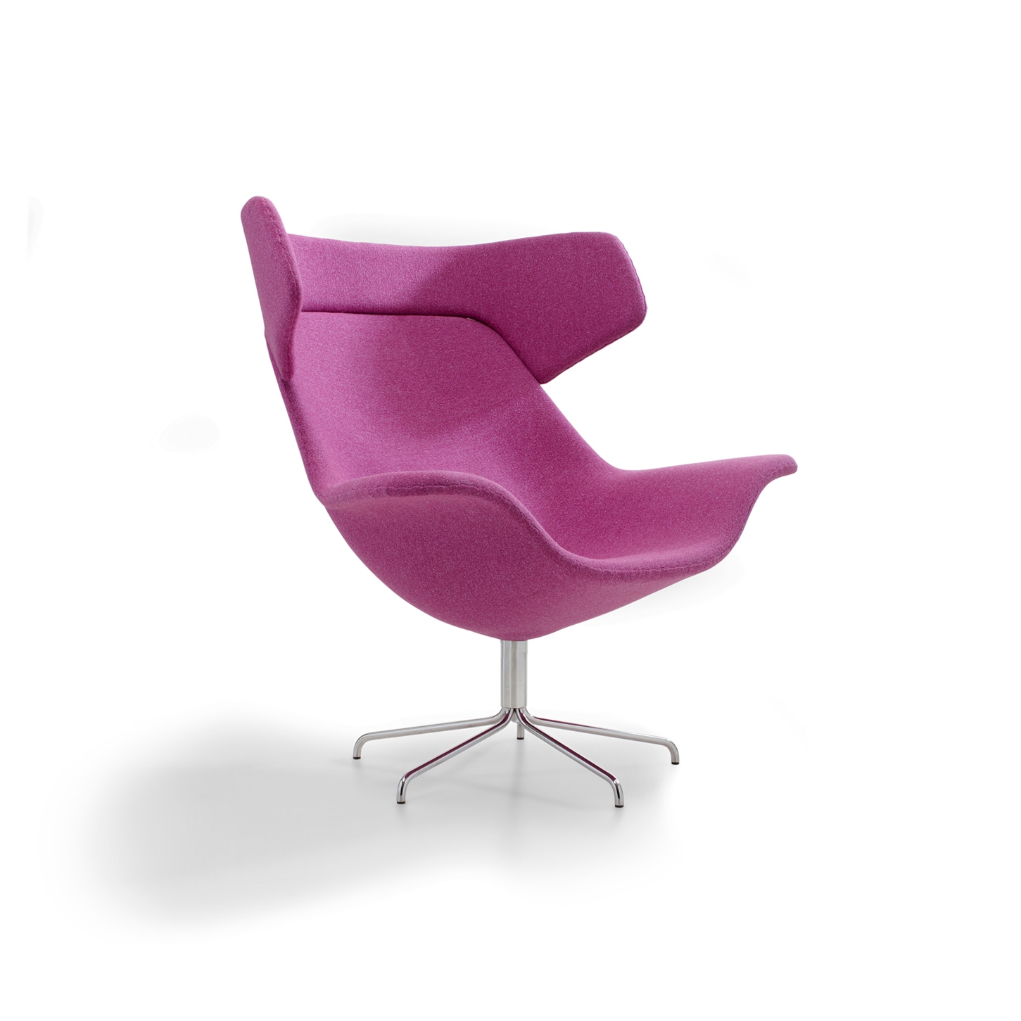 Display product Oyster easy chair from manufacturer OFFECCT