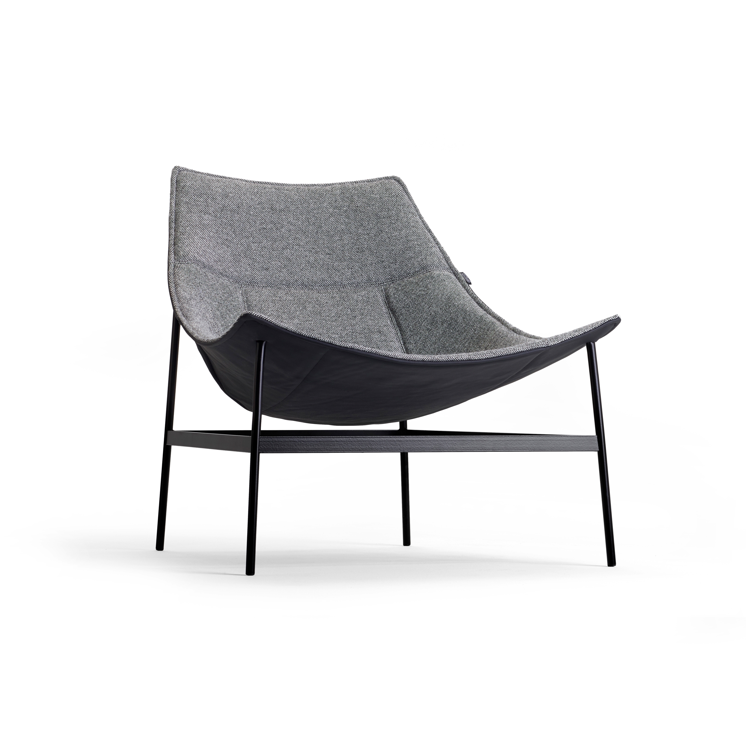 Display product Montparnasse Easy Chair from manufacturer OFFECCT