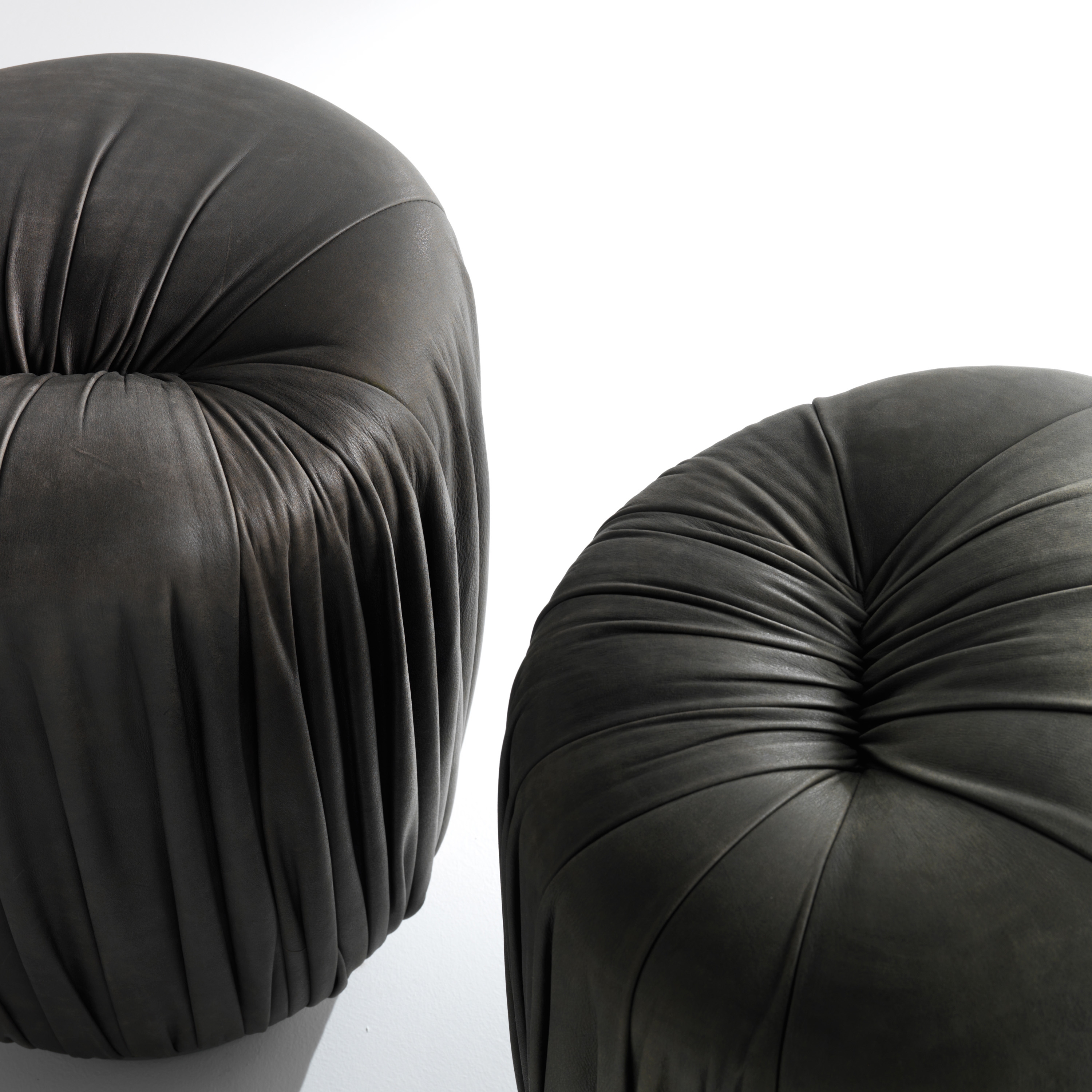 POUFS