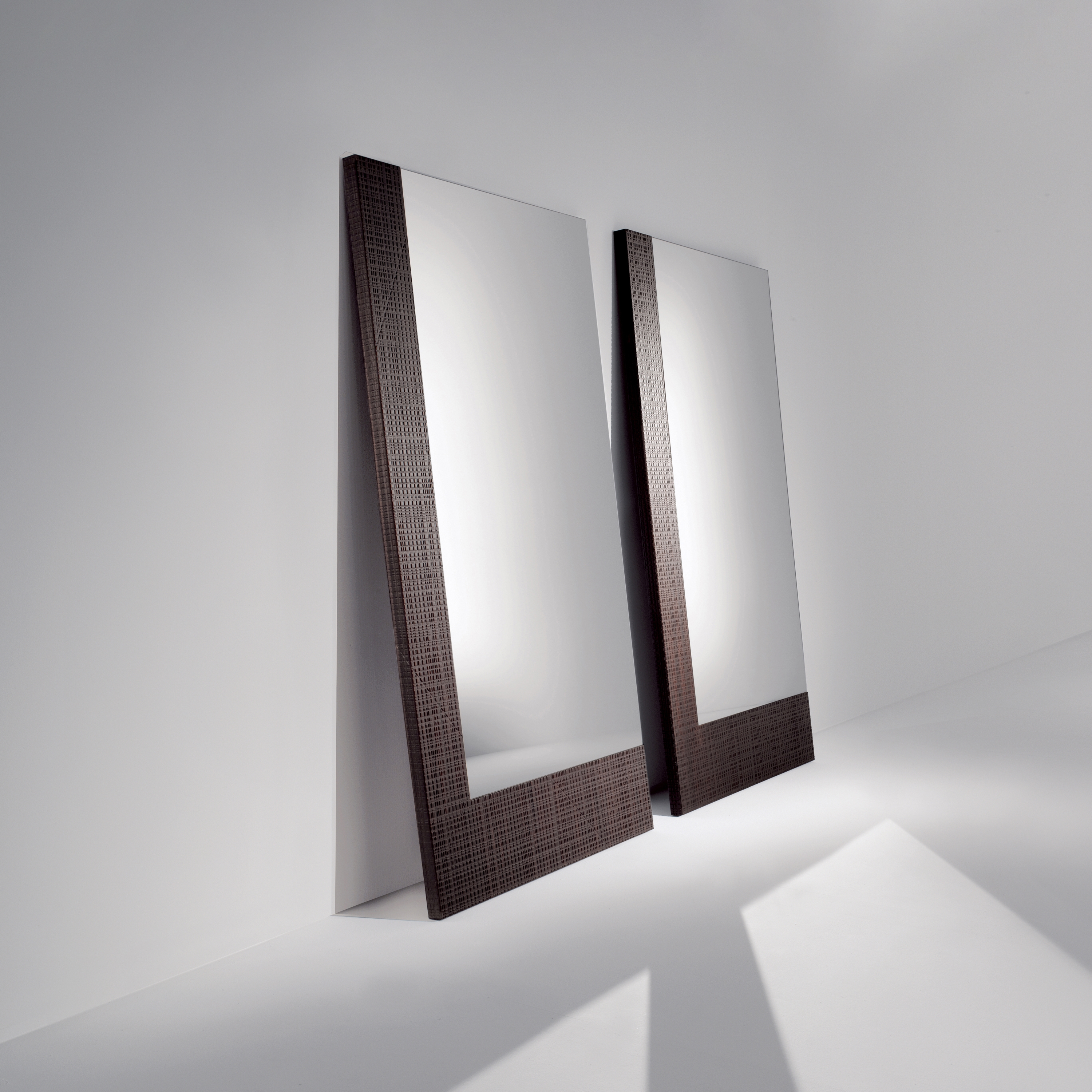 Mostrar el producto BD 02 | Mirror del fabricante Laurameroni