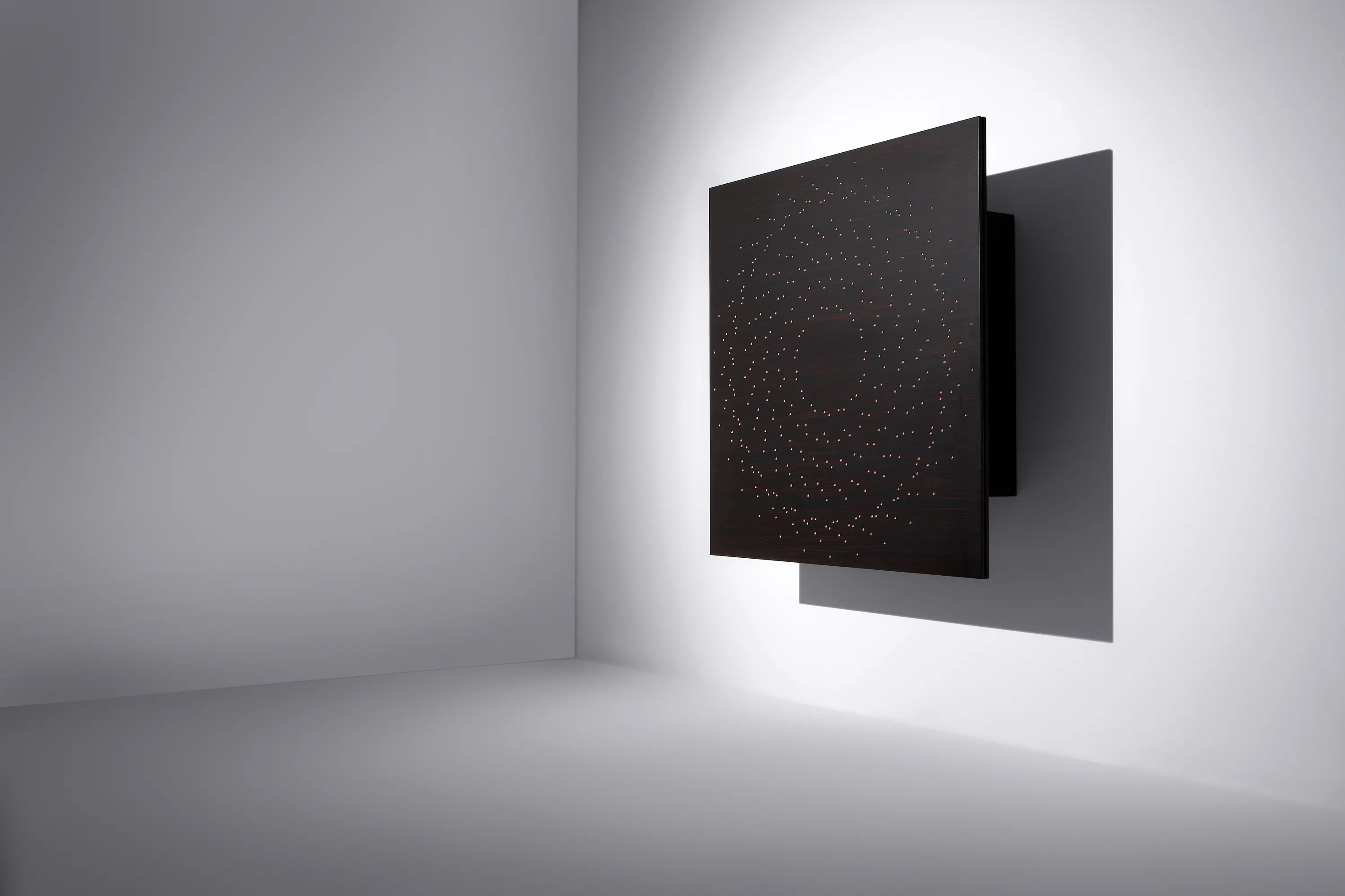 gallery-slide-0
