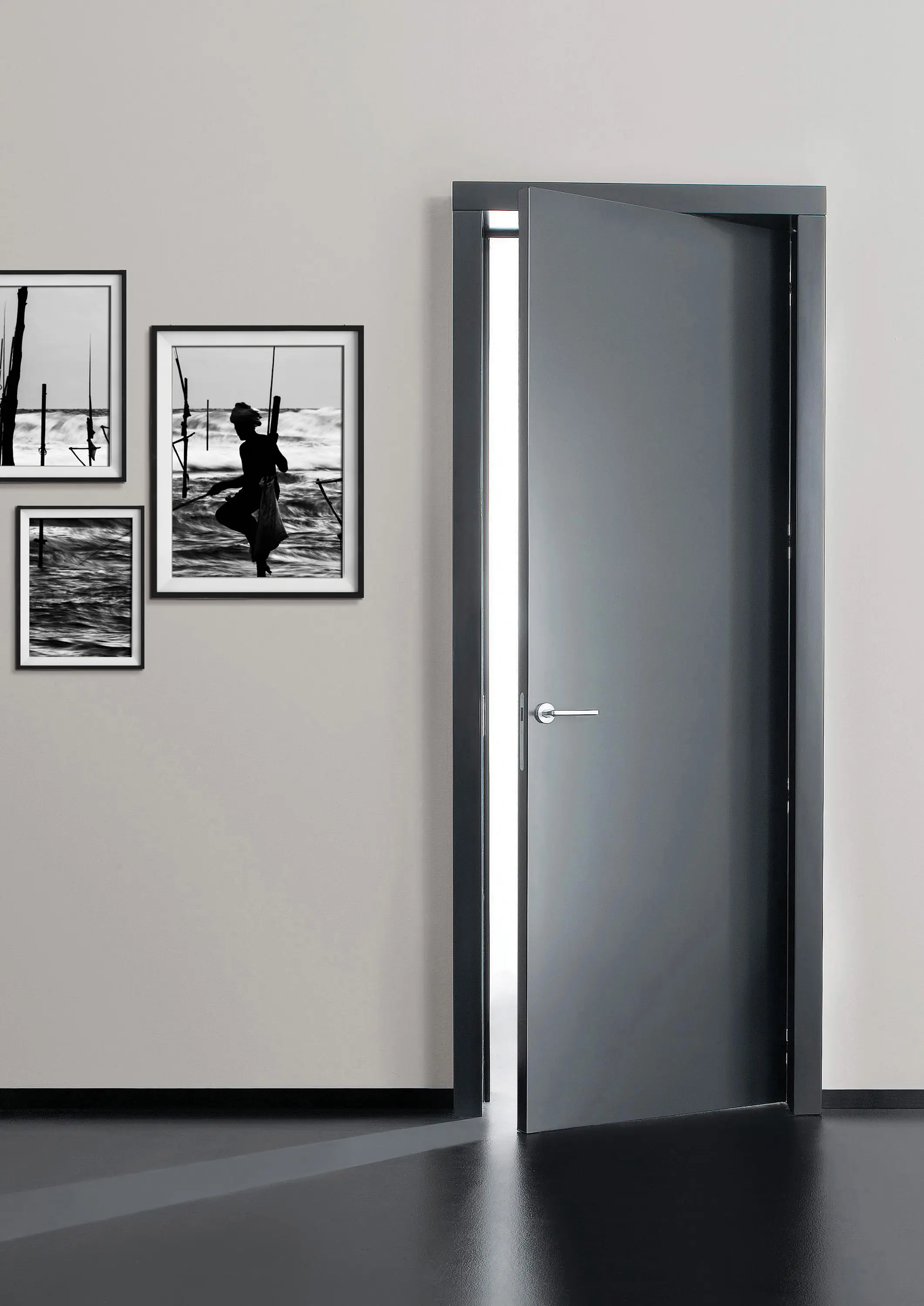 Laurameroni - Graffiti | Hinged Door Easy