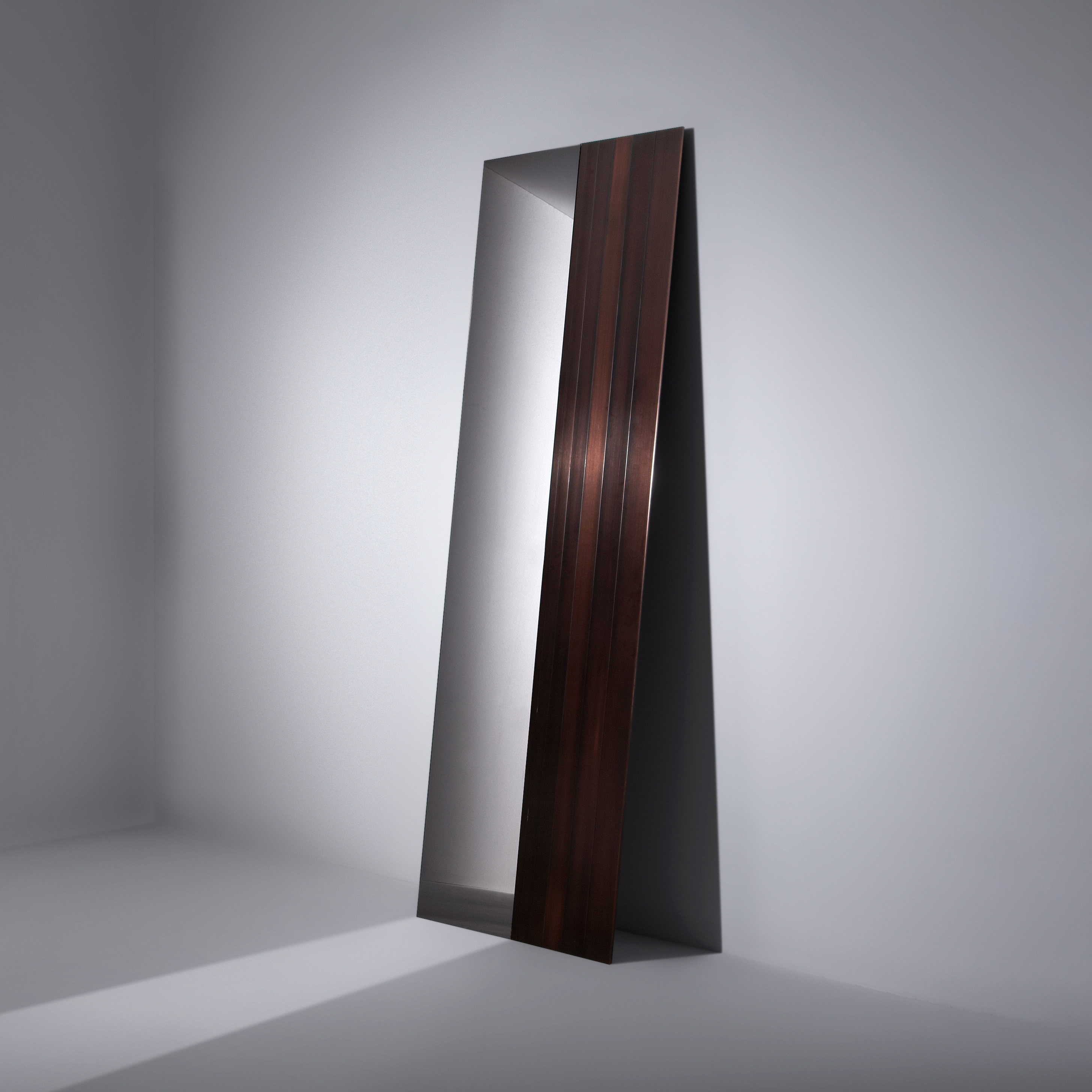 Produkt ST 42 | Mirror des Herstellers Laurameroni anzeigen