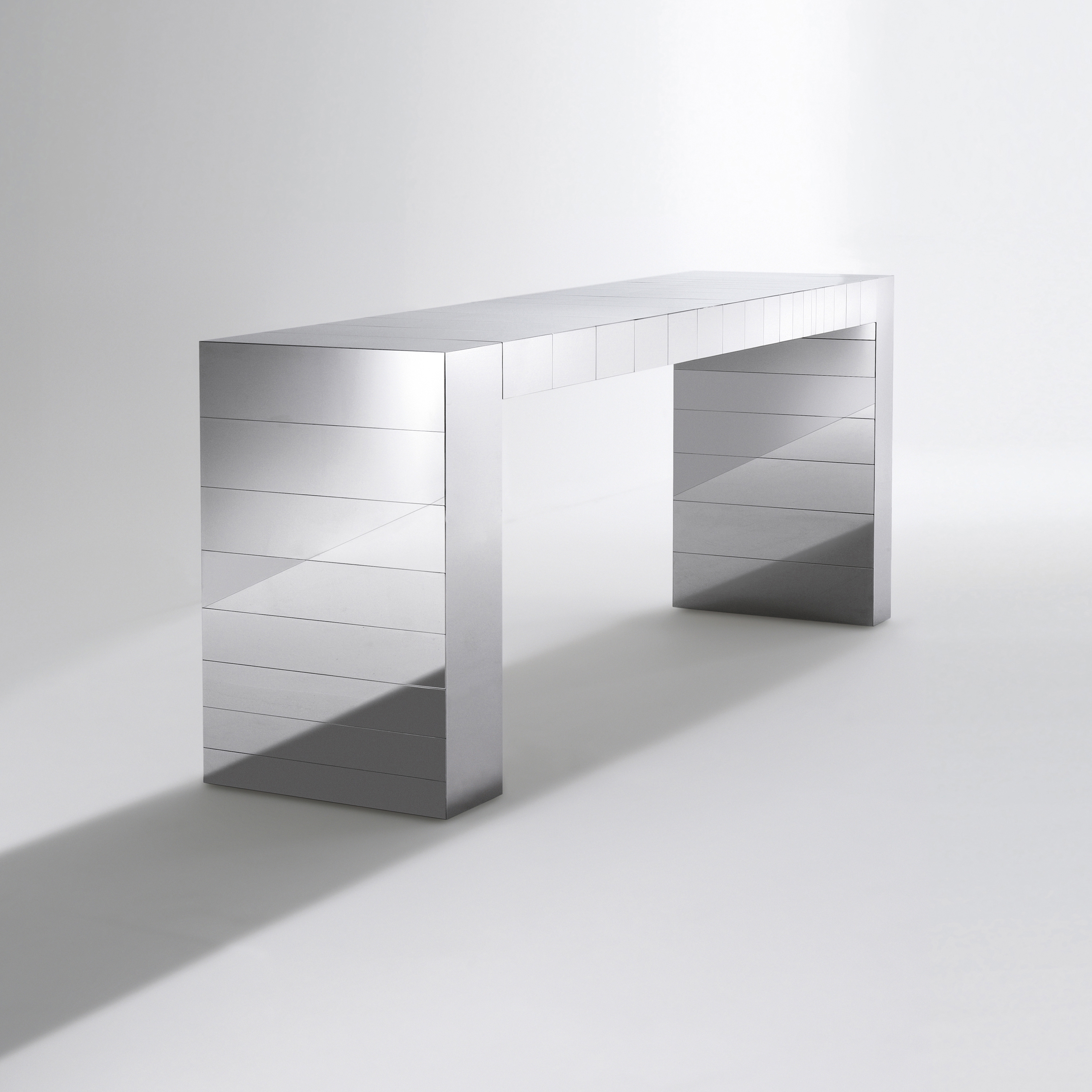ST 21 | Console