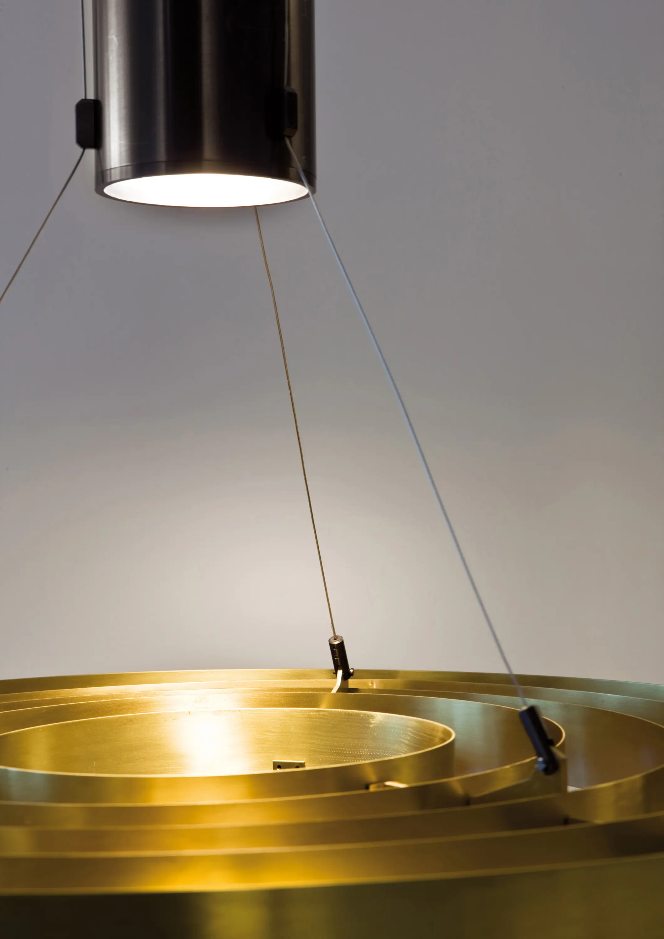 Laurameroni - Dark Light | Suspended Lamp