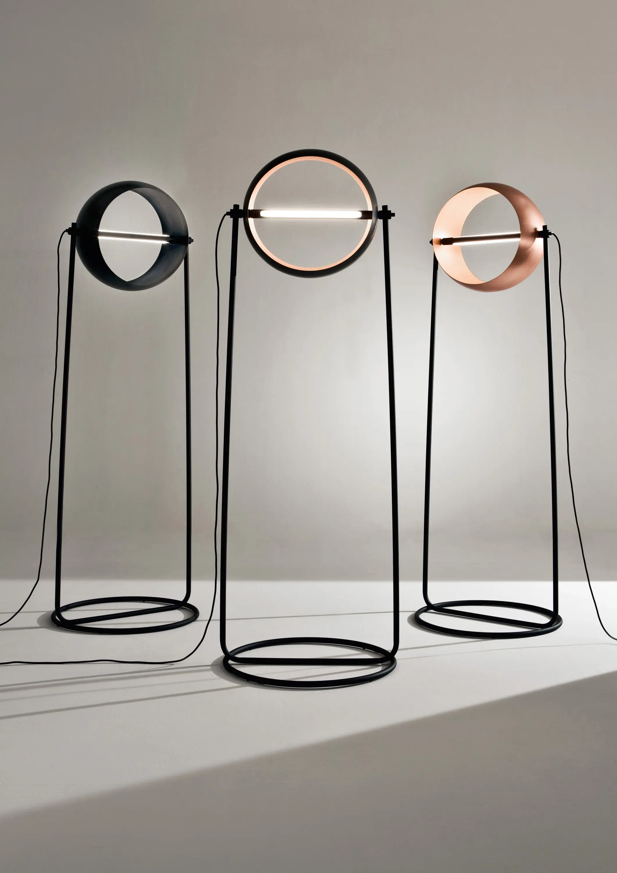 Laurameroni - Globe | Floor Lamp