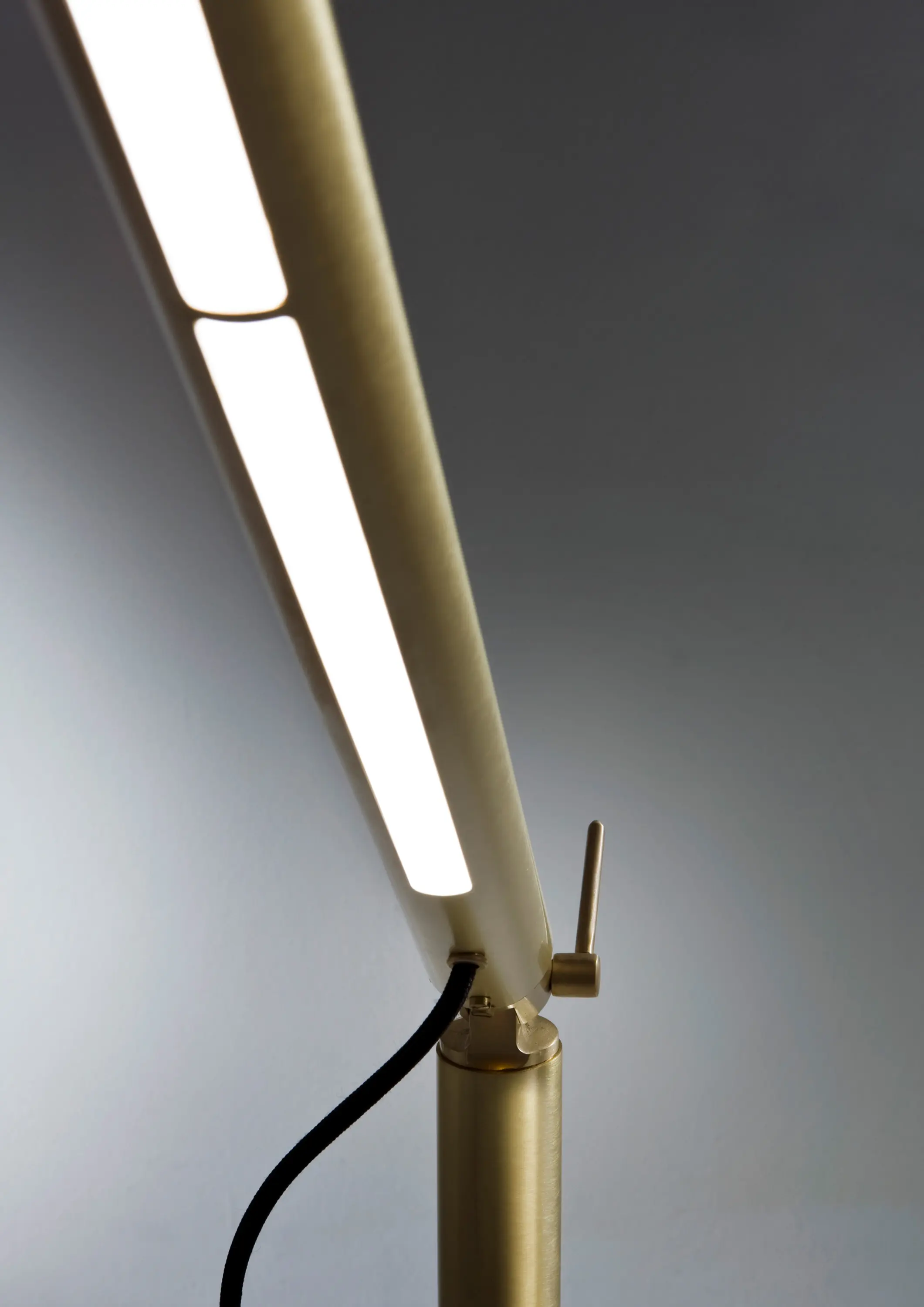 Laurameroni - Level | Floor Lamp