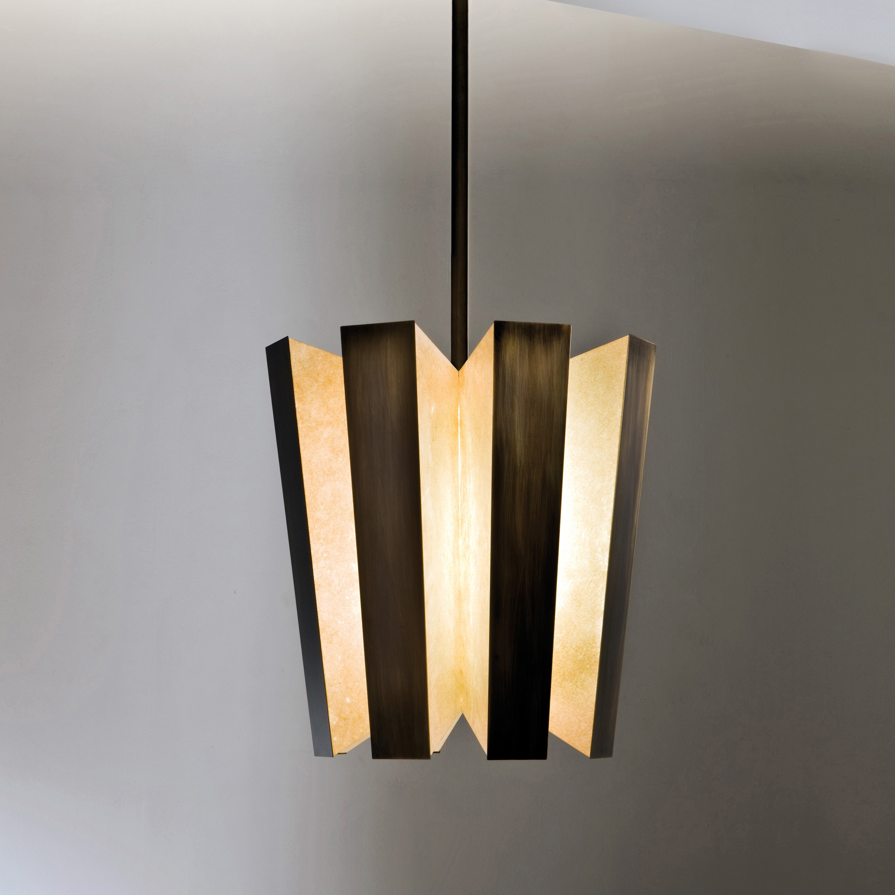 Display product Mayfair | Suspended Lamp from manufacturer Laurameroni