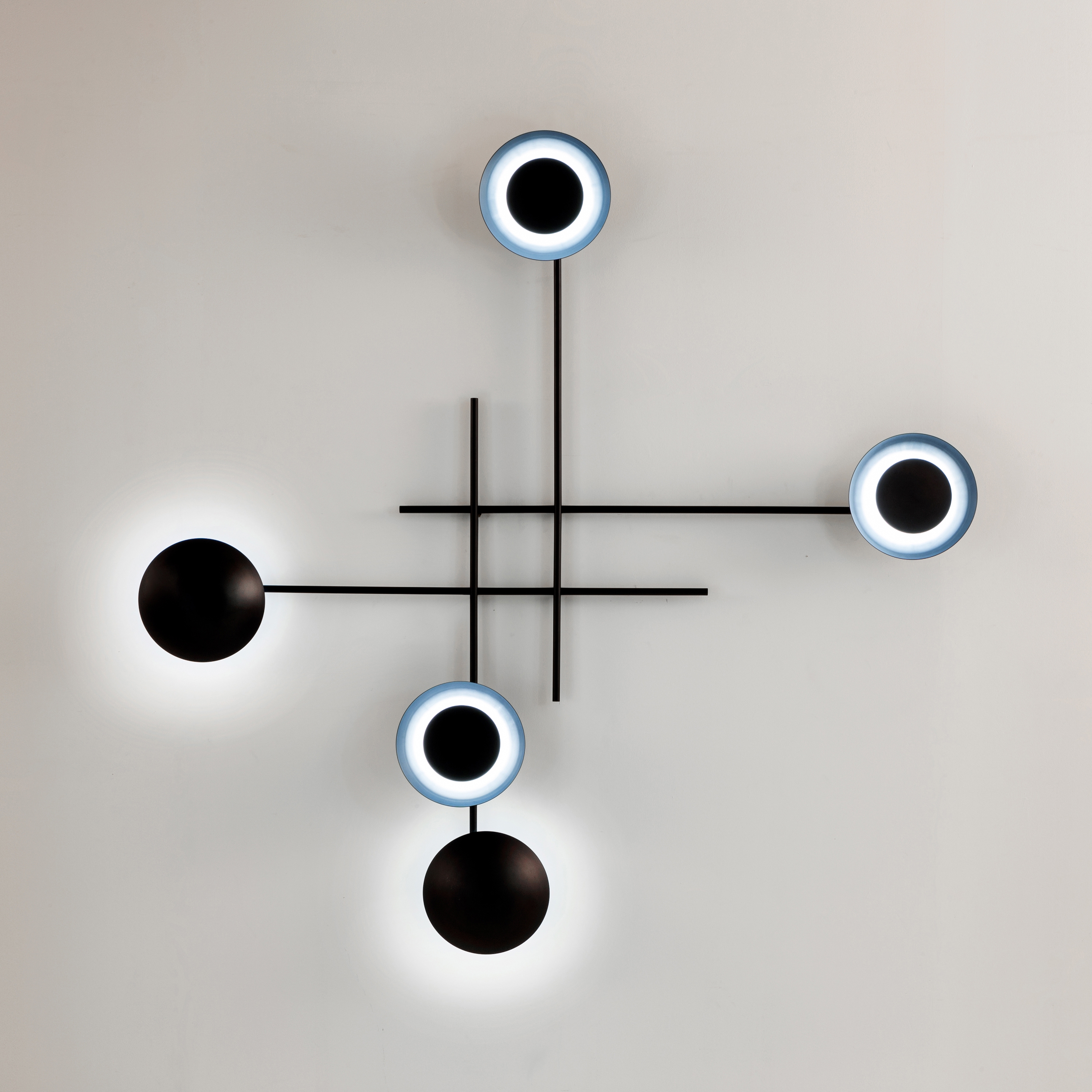 Display product Gaia | Wall Lamp from manufacturer Laurameroni
