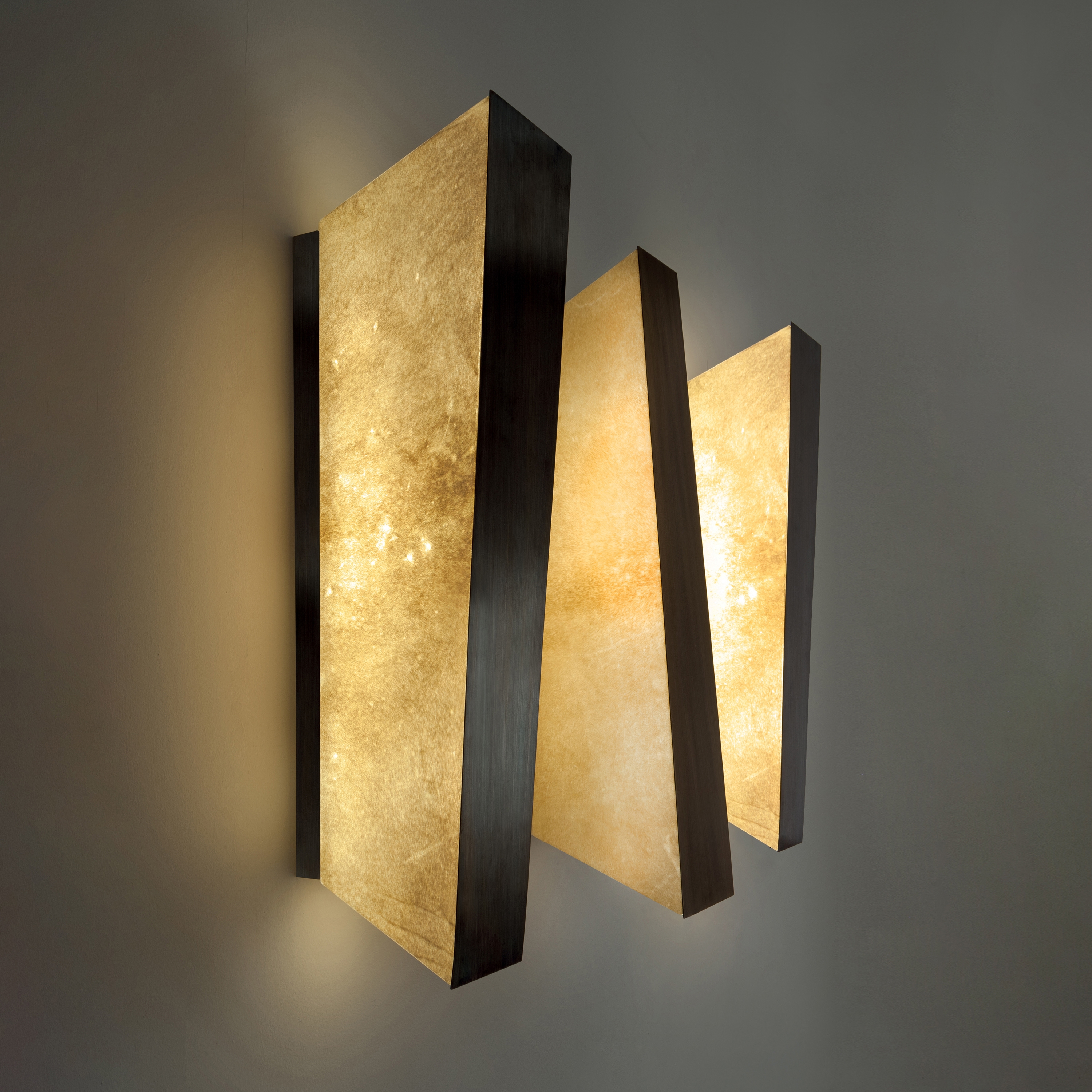 Display product Mayfair Wall | Wall Lamp from manufacturer Laurameroni
