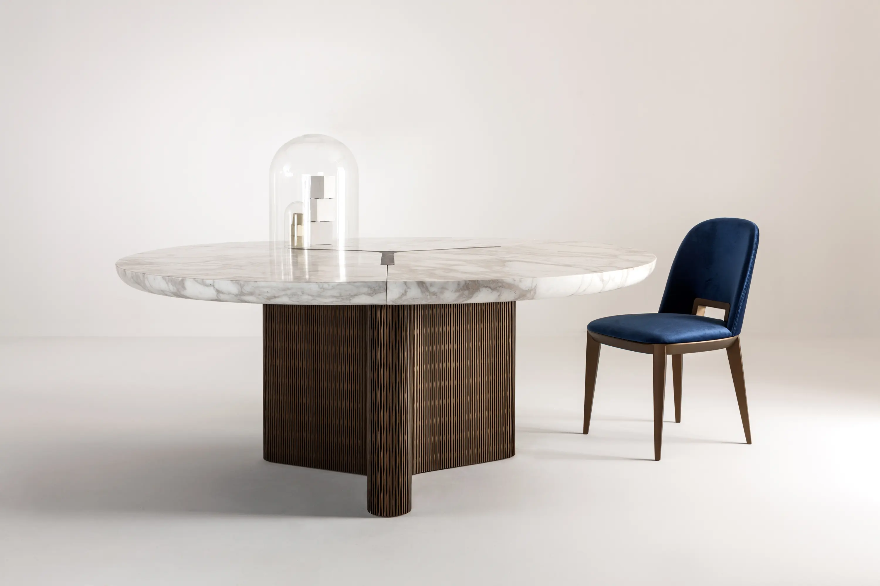 Laurameroni - Infinity | Table