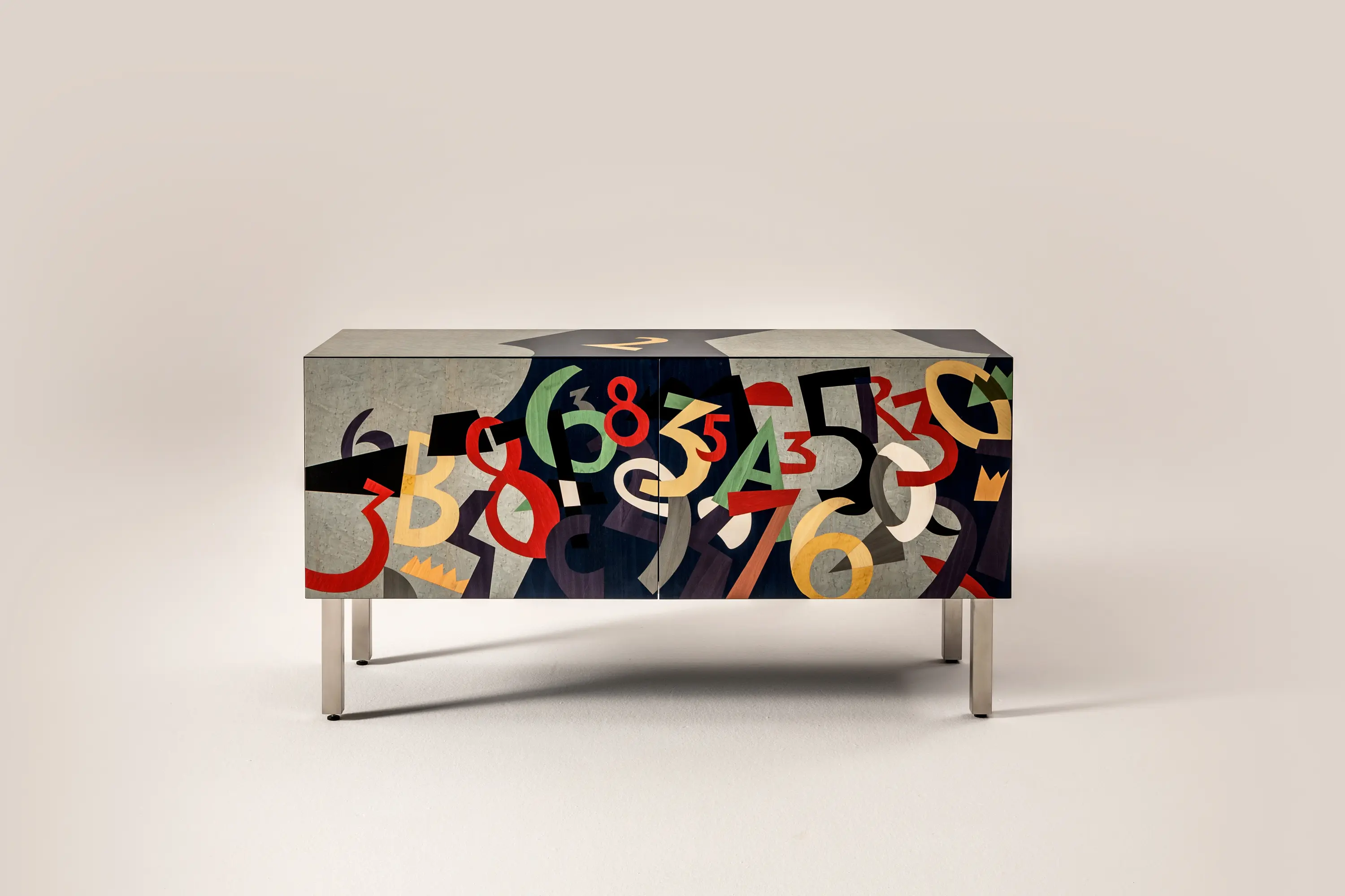 Laurameroni - Numeri | intarsia Anrichte