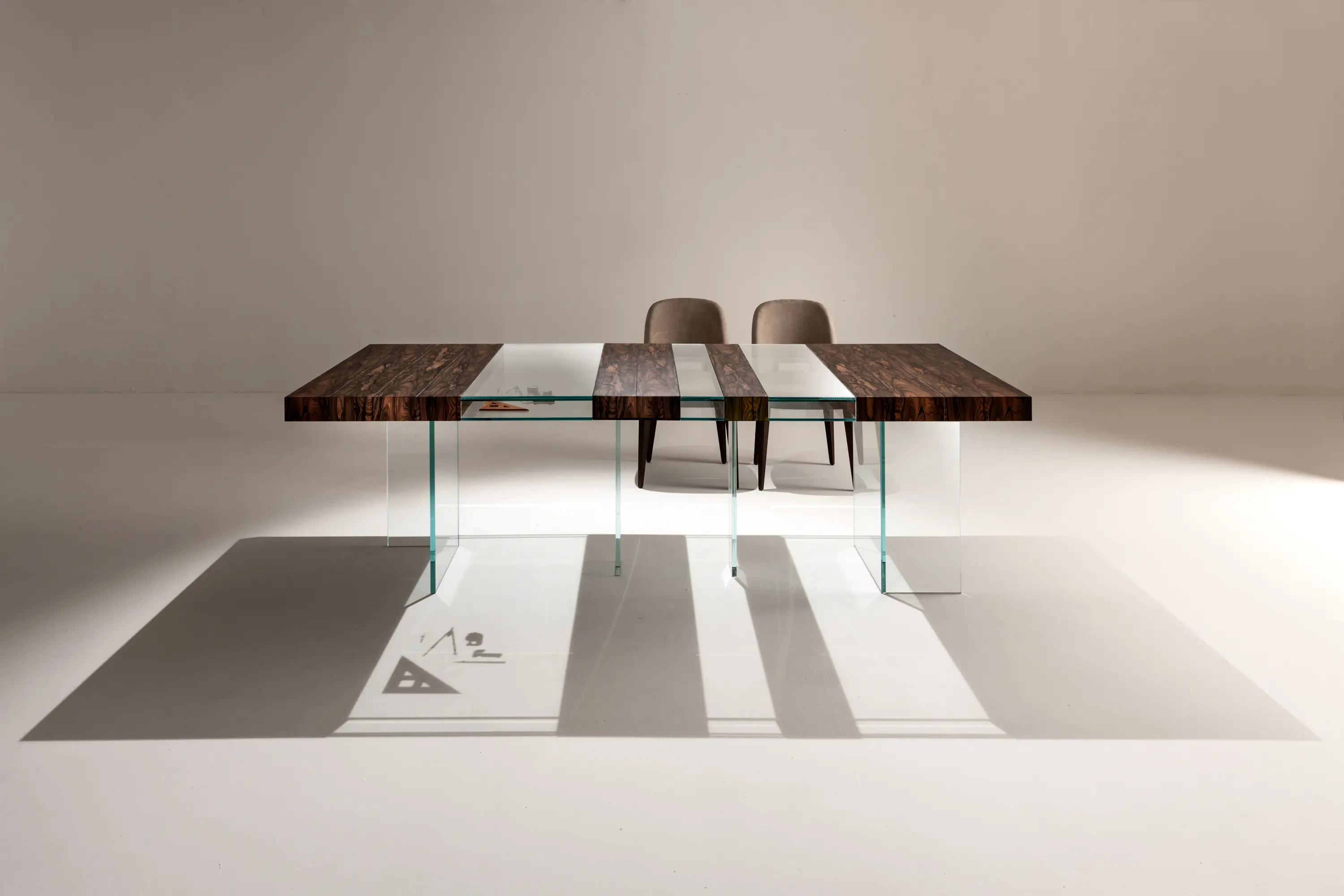Laurameroni - Elemento | Table