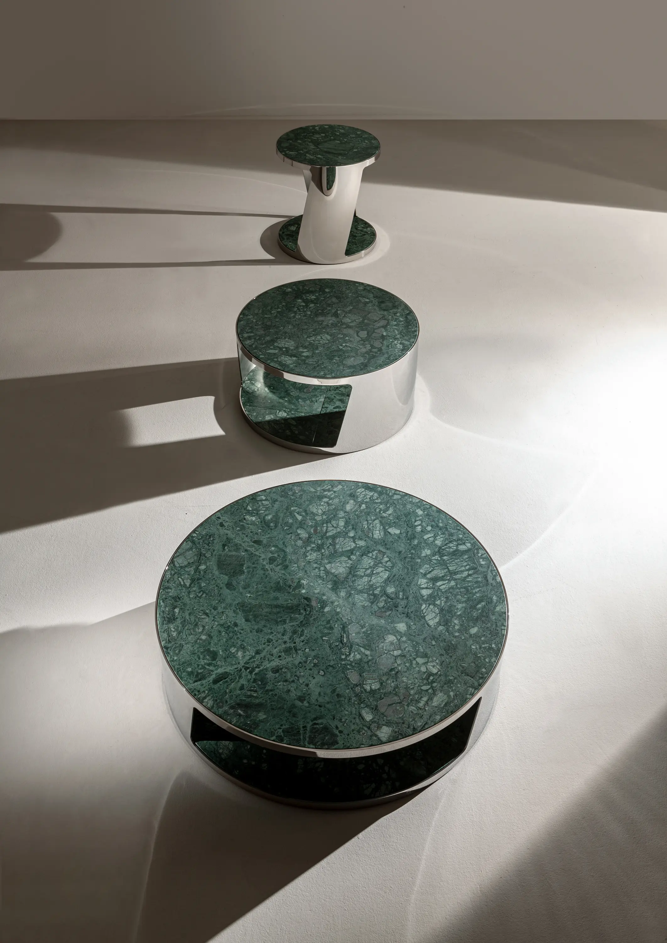 Laurameroni - Shadow | Low Tables