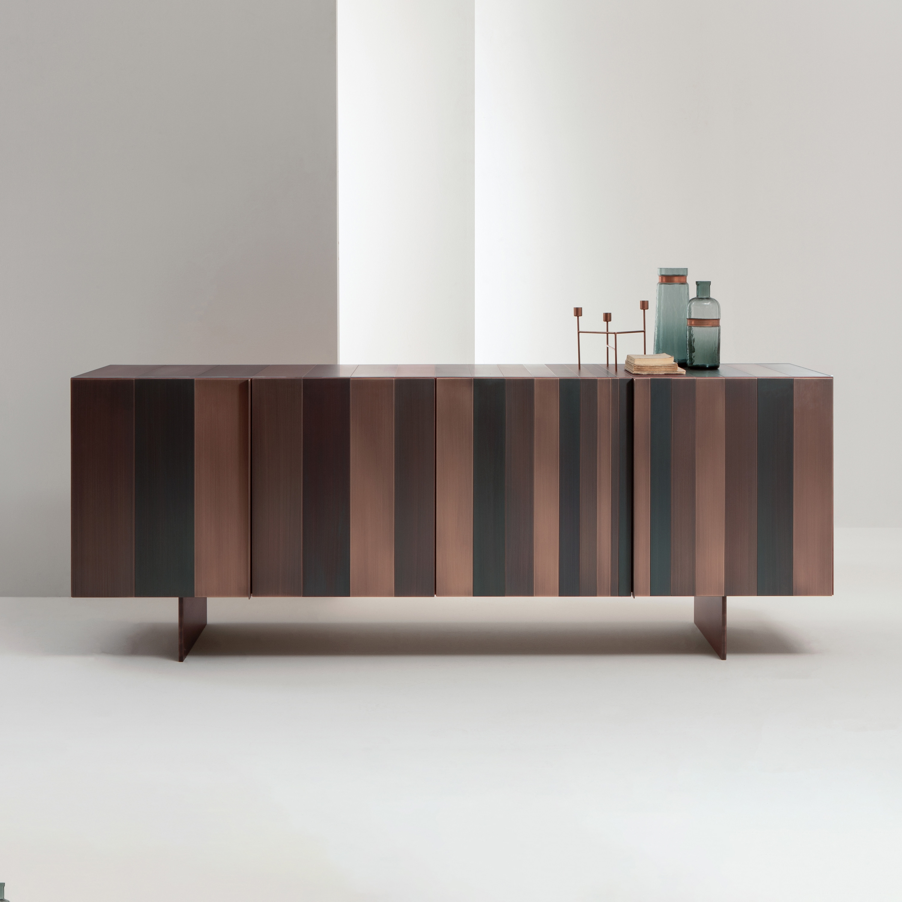 Display product ST 12 | Sideboard from manufacturer Laurameroni