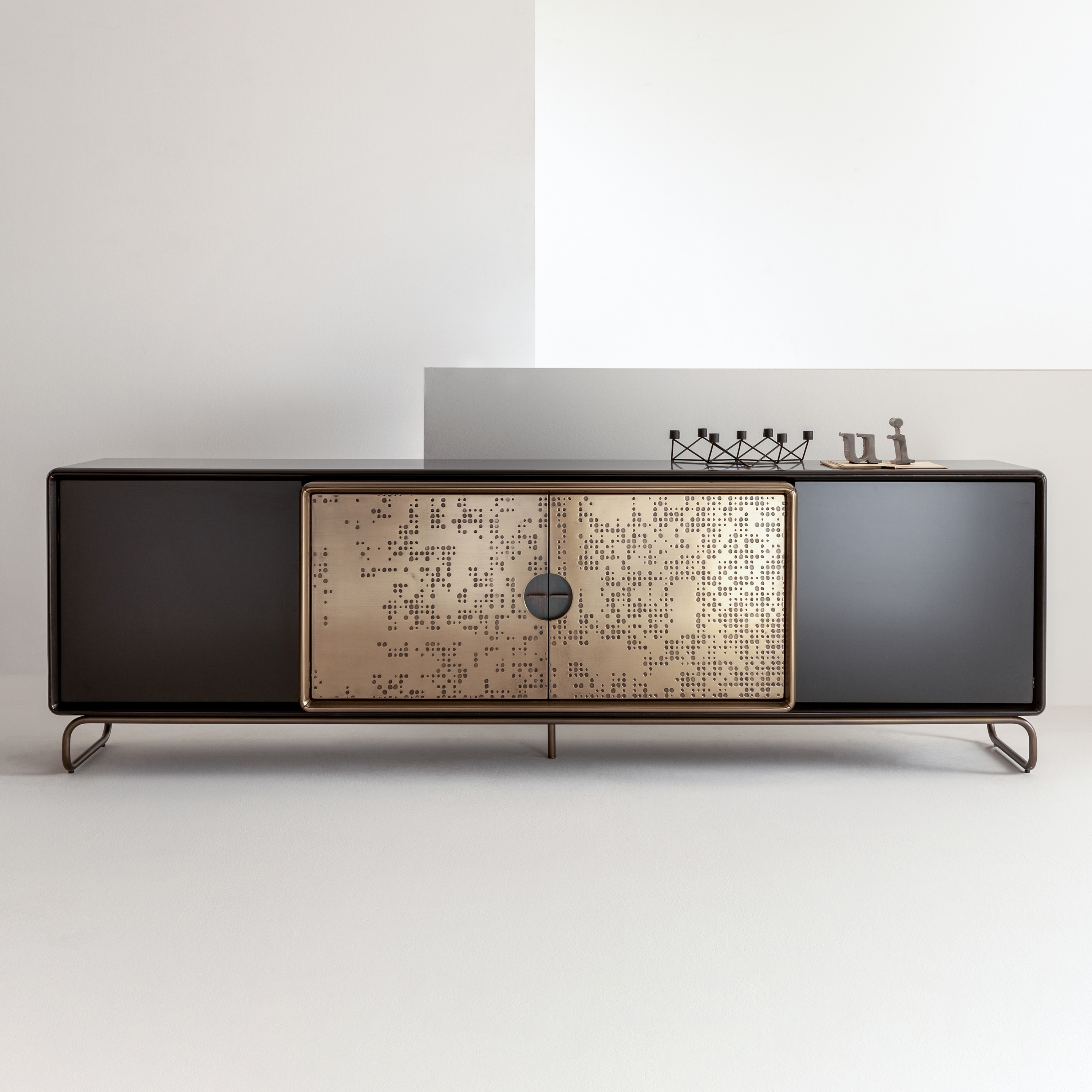 Display product Talento Up | Sideboard from manufacturer Laurameroni