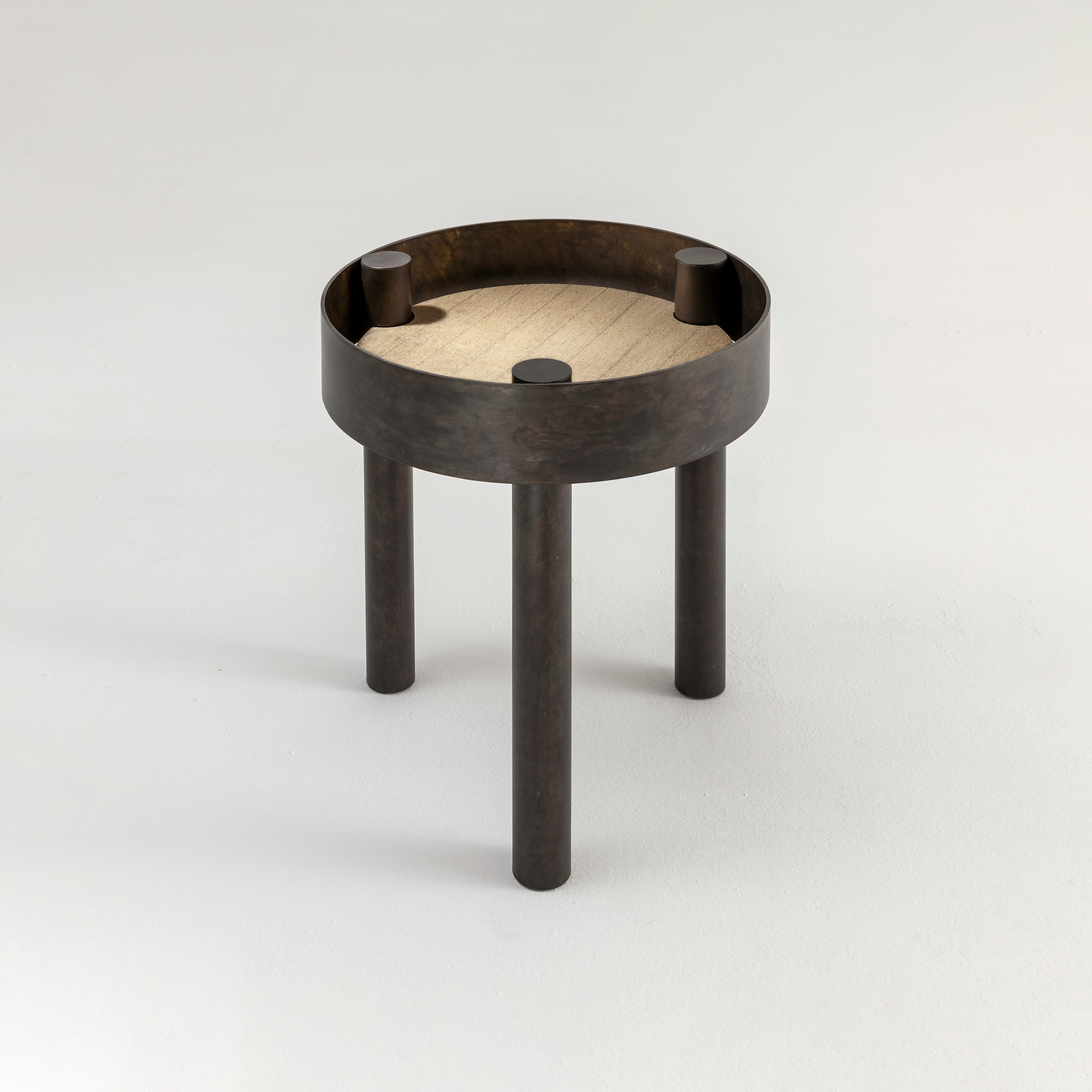 Display product Tray | Low Tables from manufacturer Laurameroni