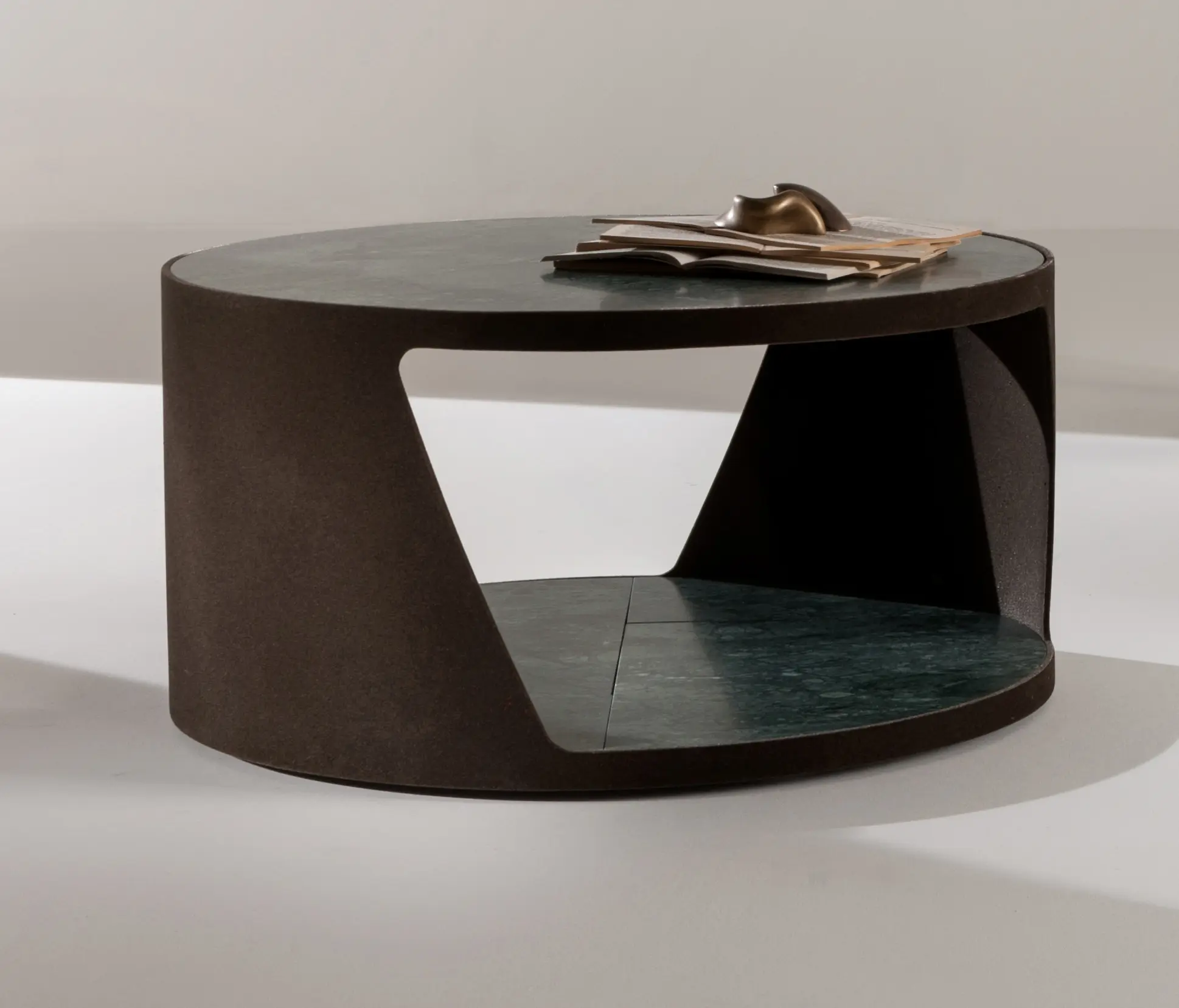 Laurameroni - Shadow | Low Tables