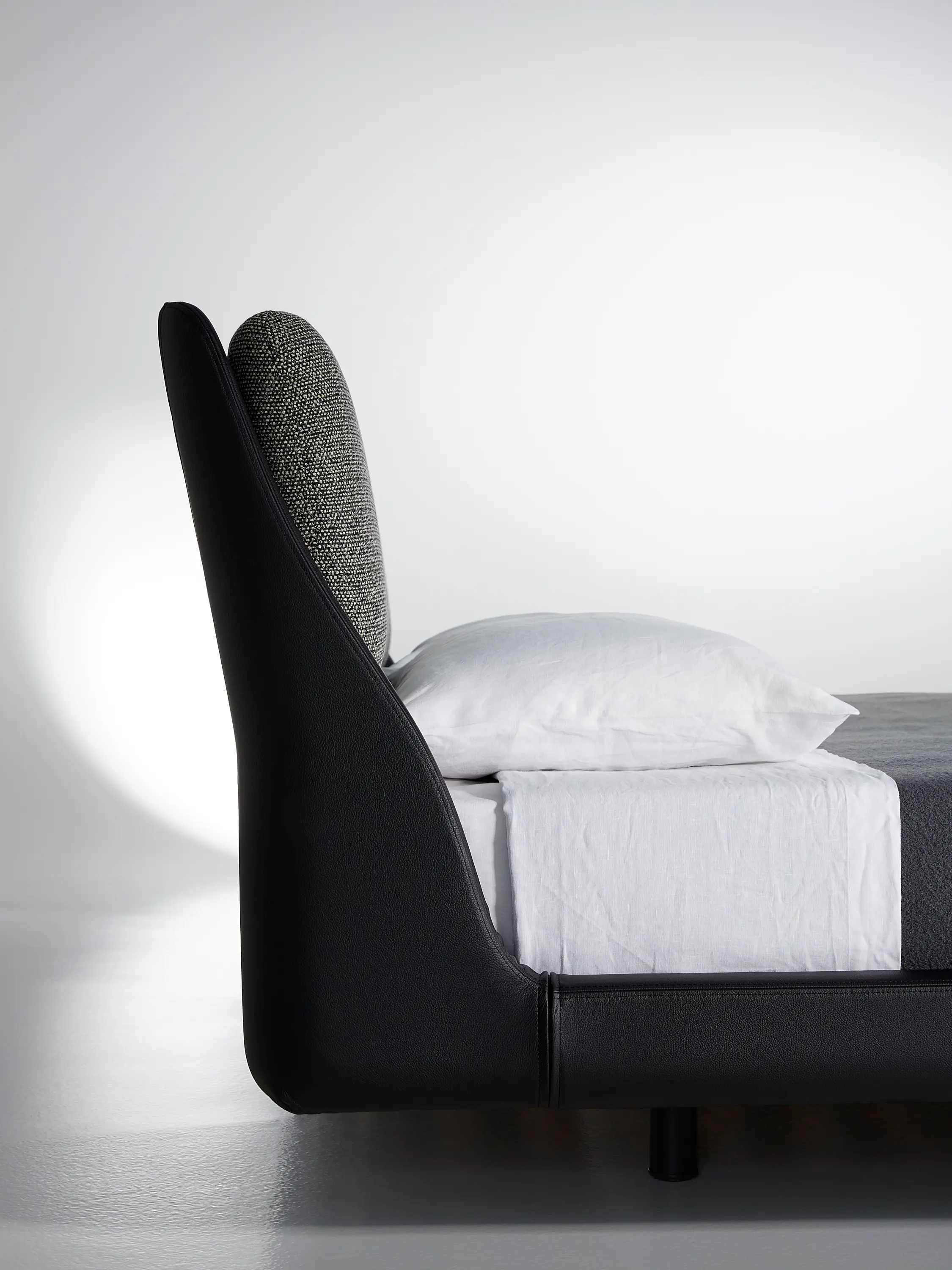 PORRO - Makura textile bed