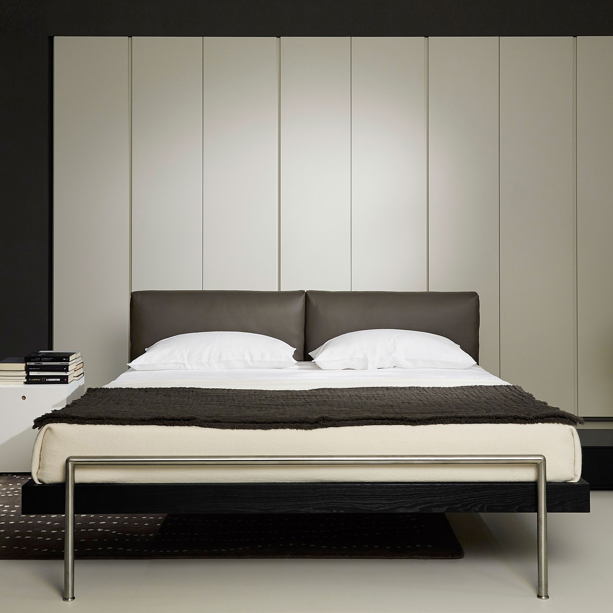 Mostrar el producto Shin bed del fabricante PORRO