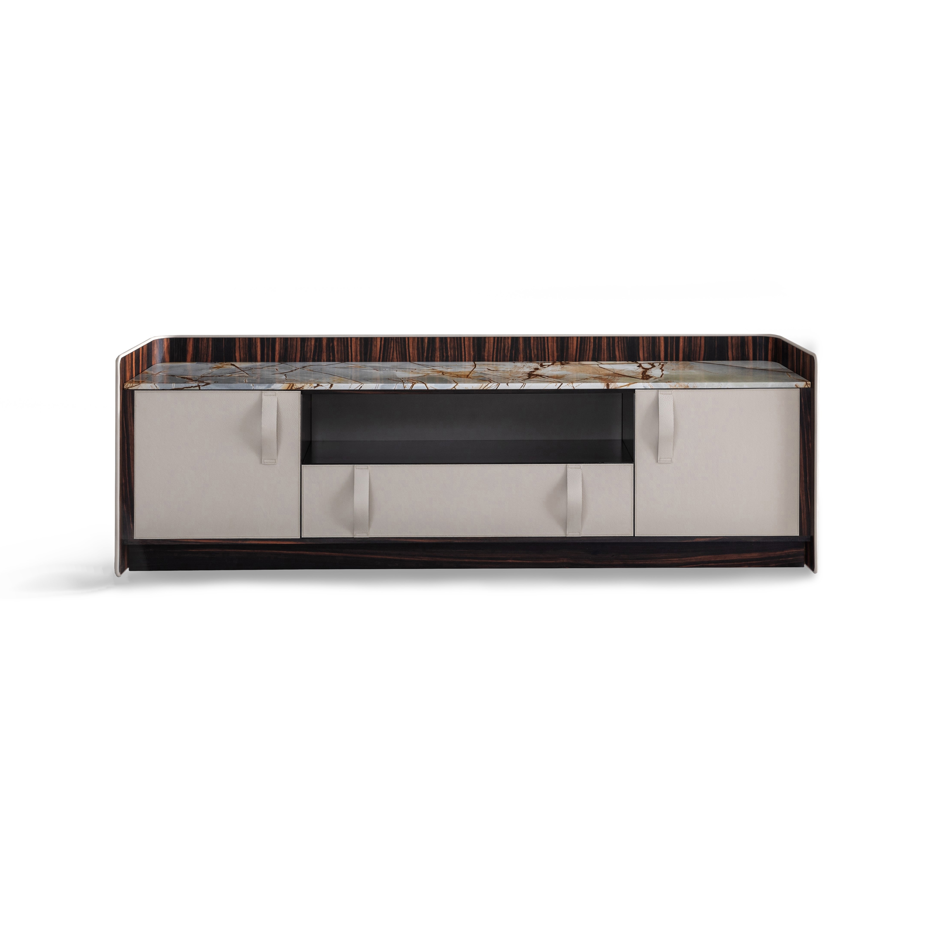 Display product Gentleman Madia from manufacturer Flou