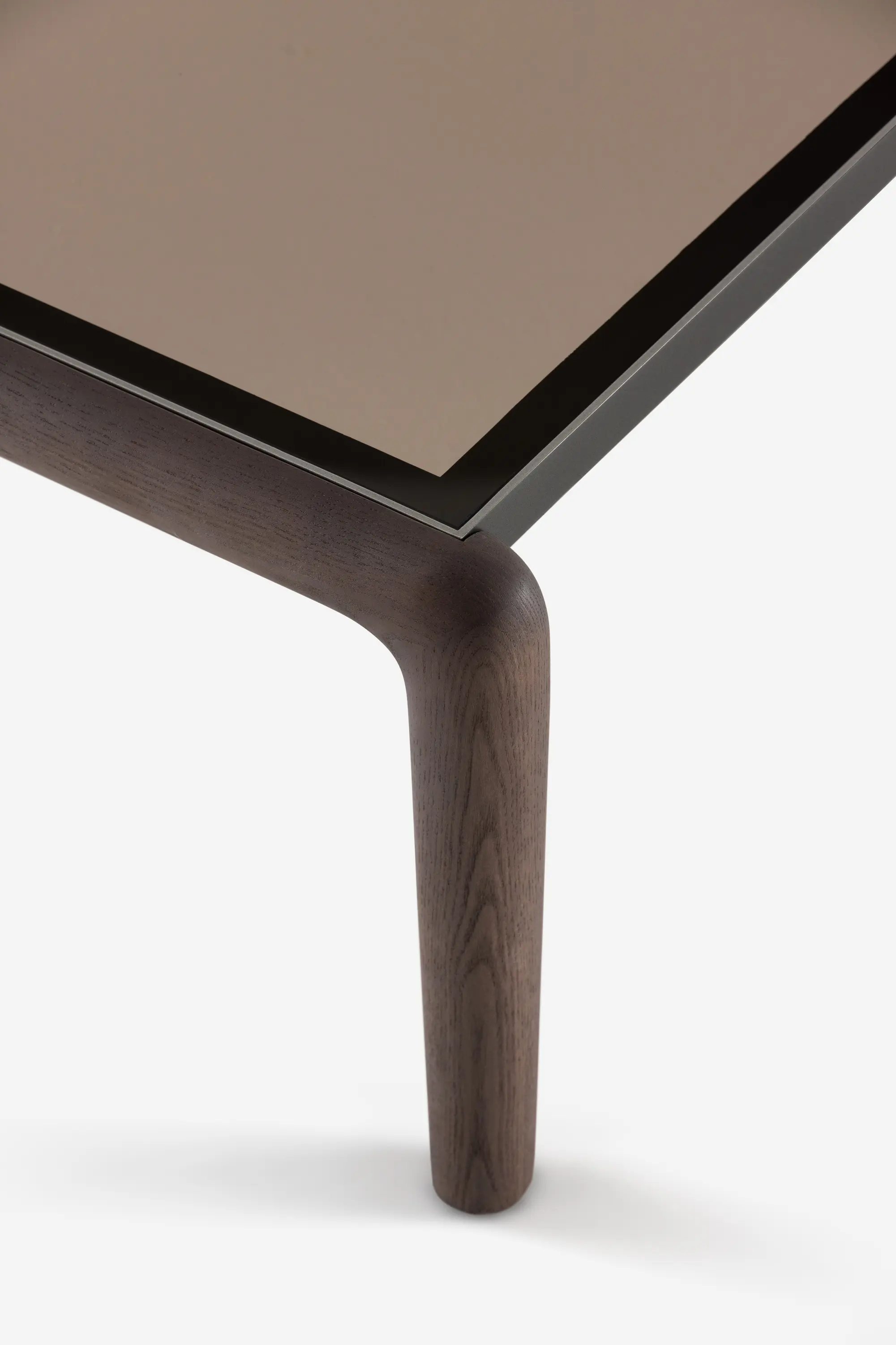 Flou - Gaudí Bedside Table