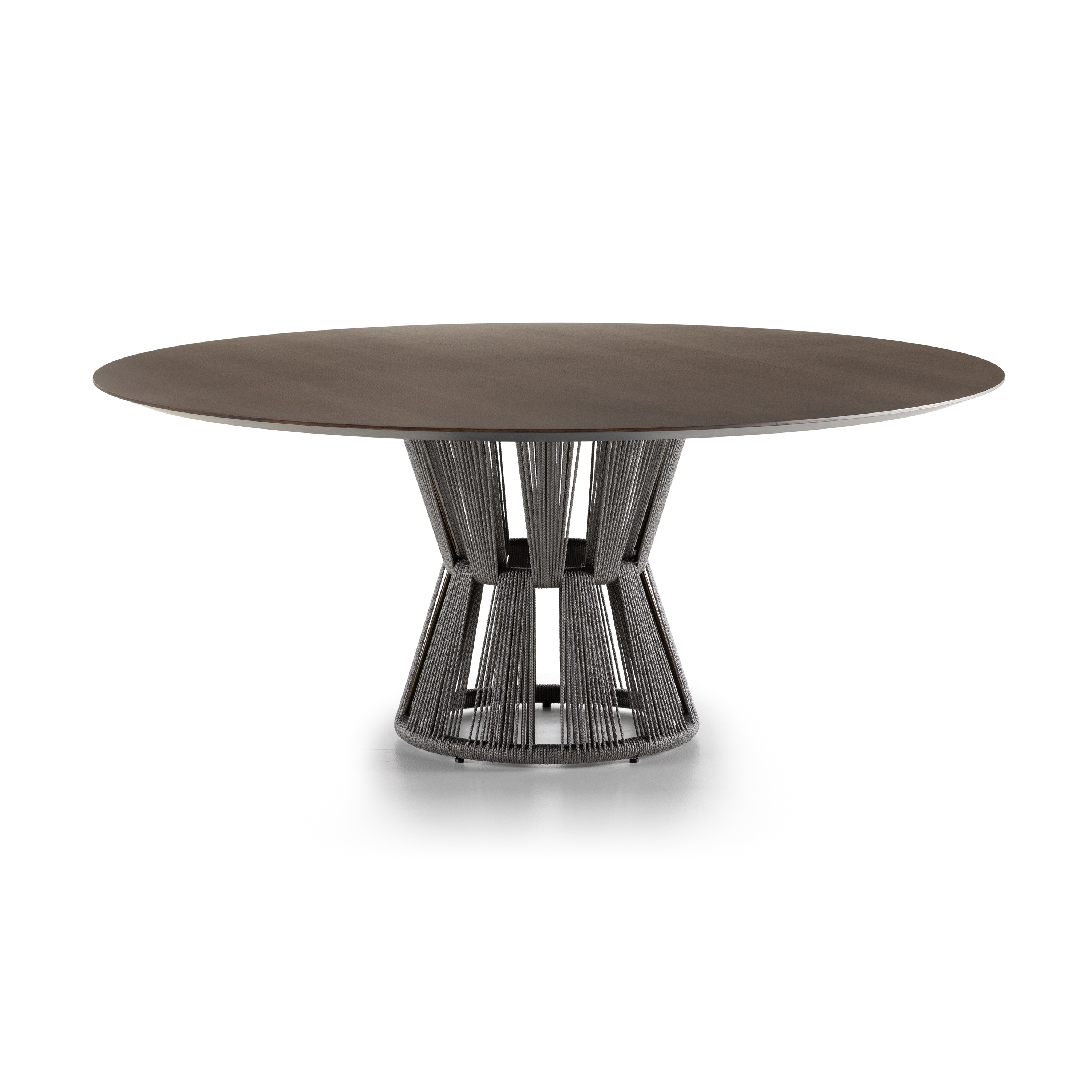 Display product Machard table from manufacturer Flou