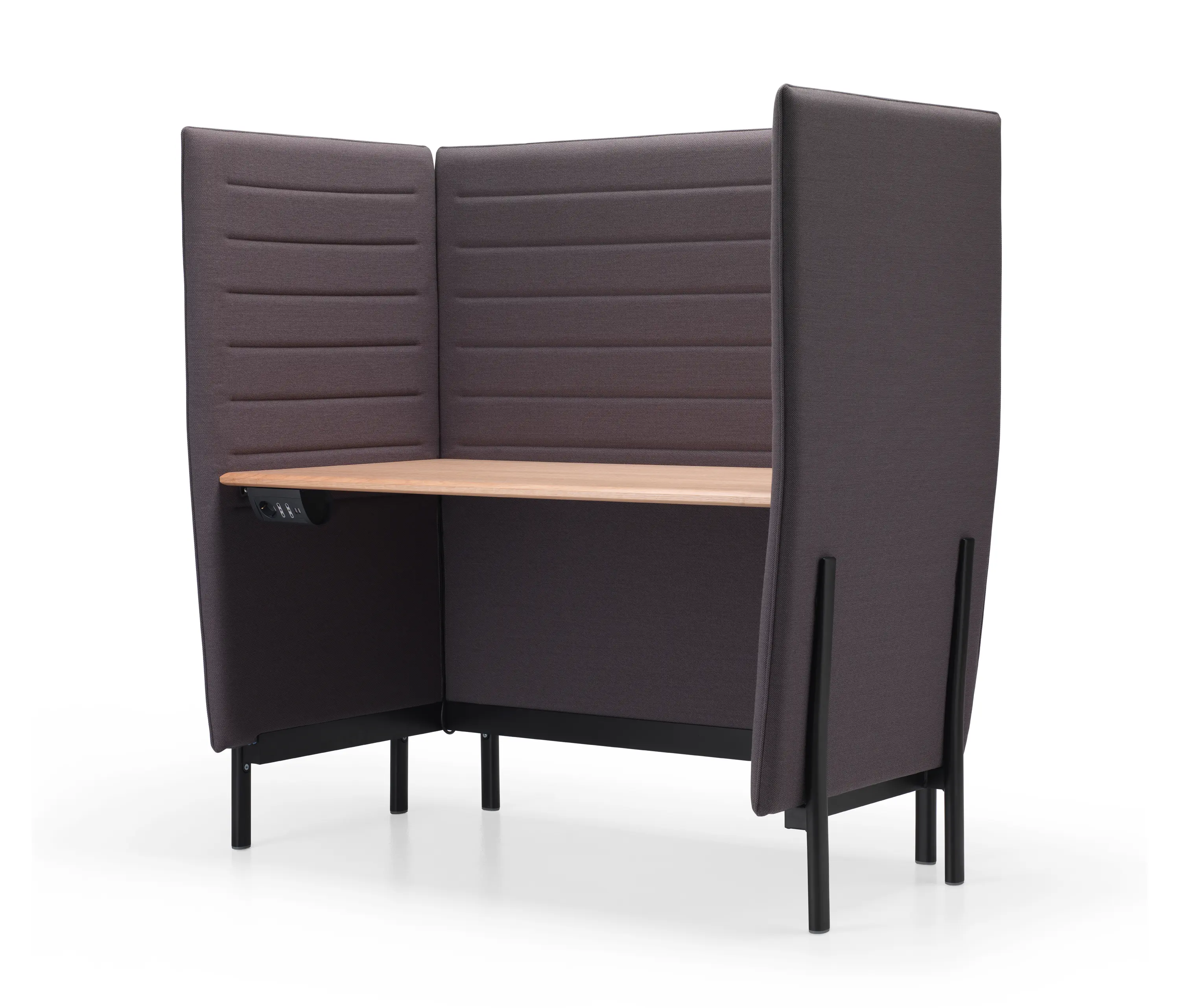 Alias - eleven high desk 137 / 885