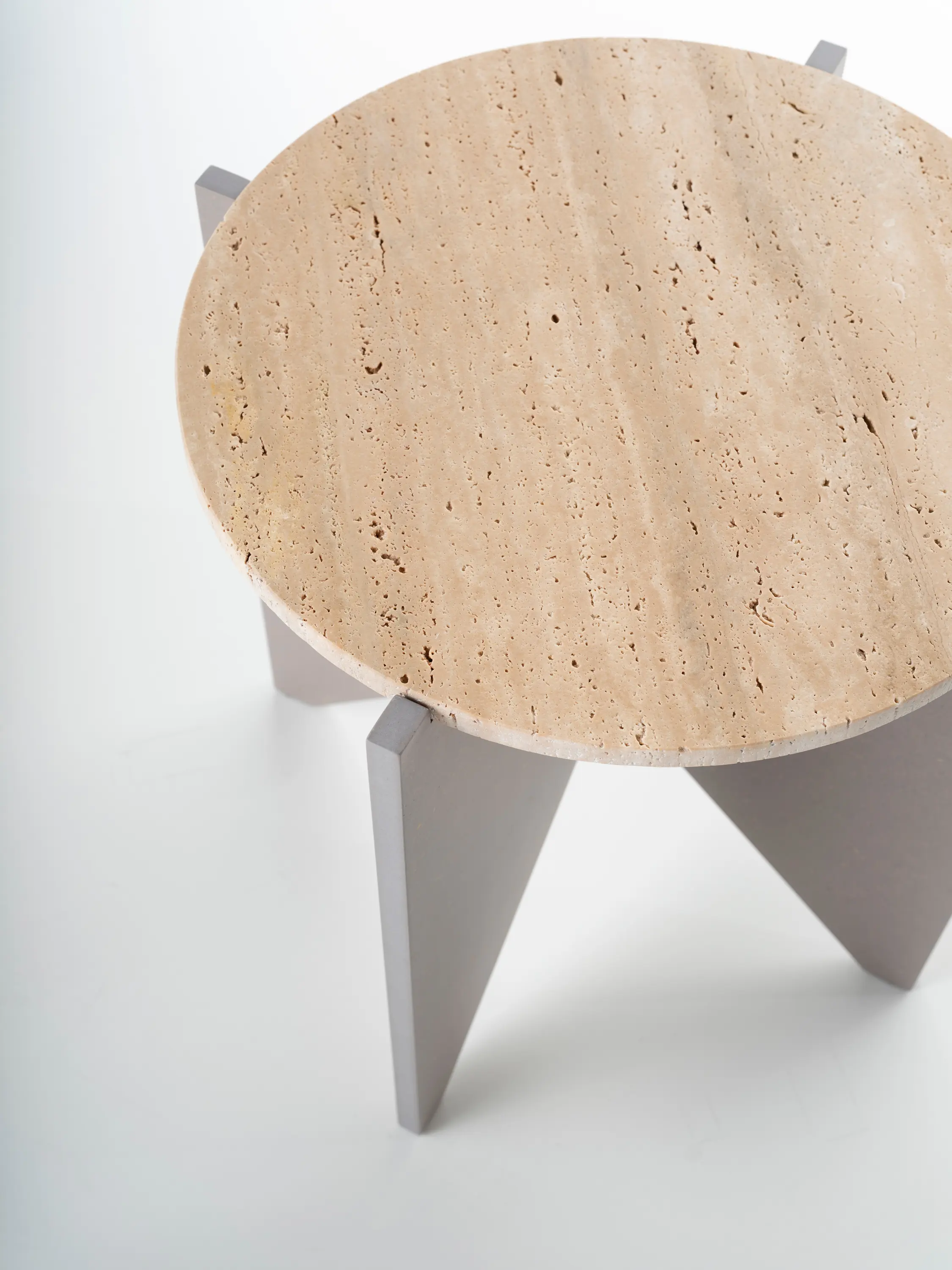 Alias - Saturno 48 low table