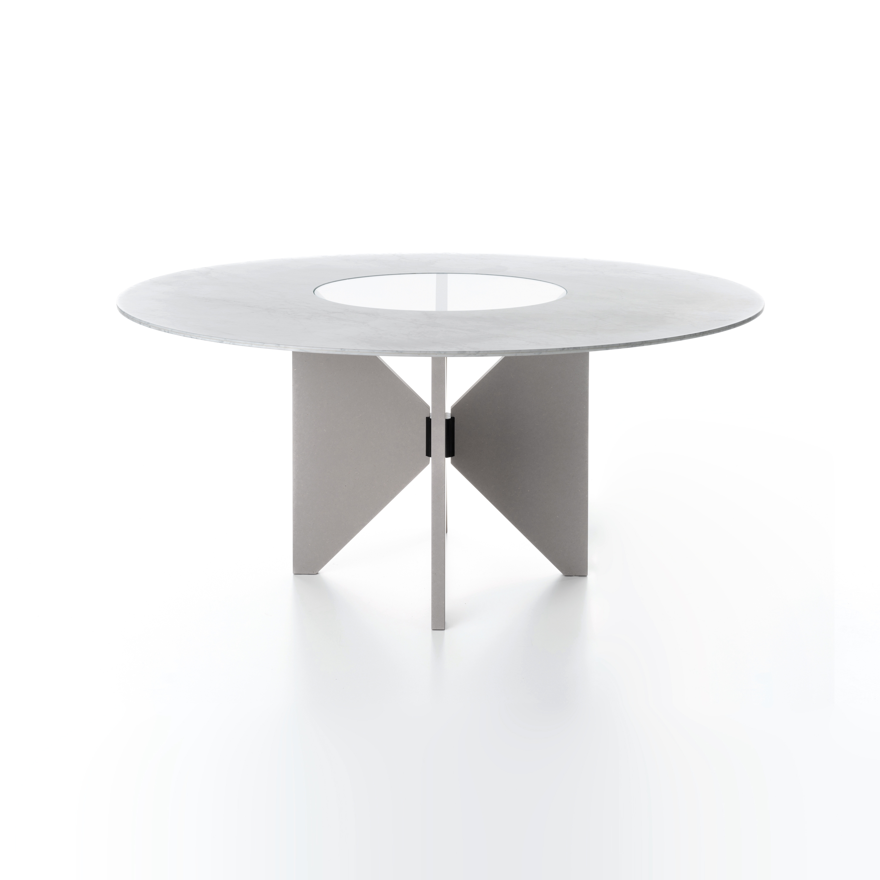 Display product Saturno table from manufacturer Alias