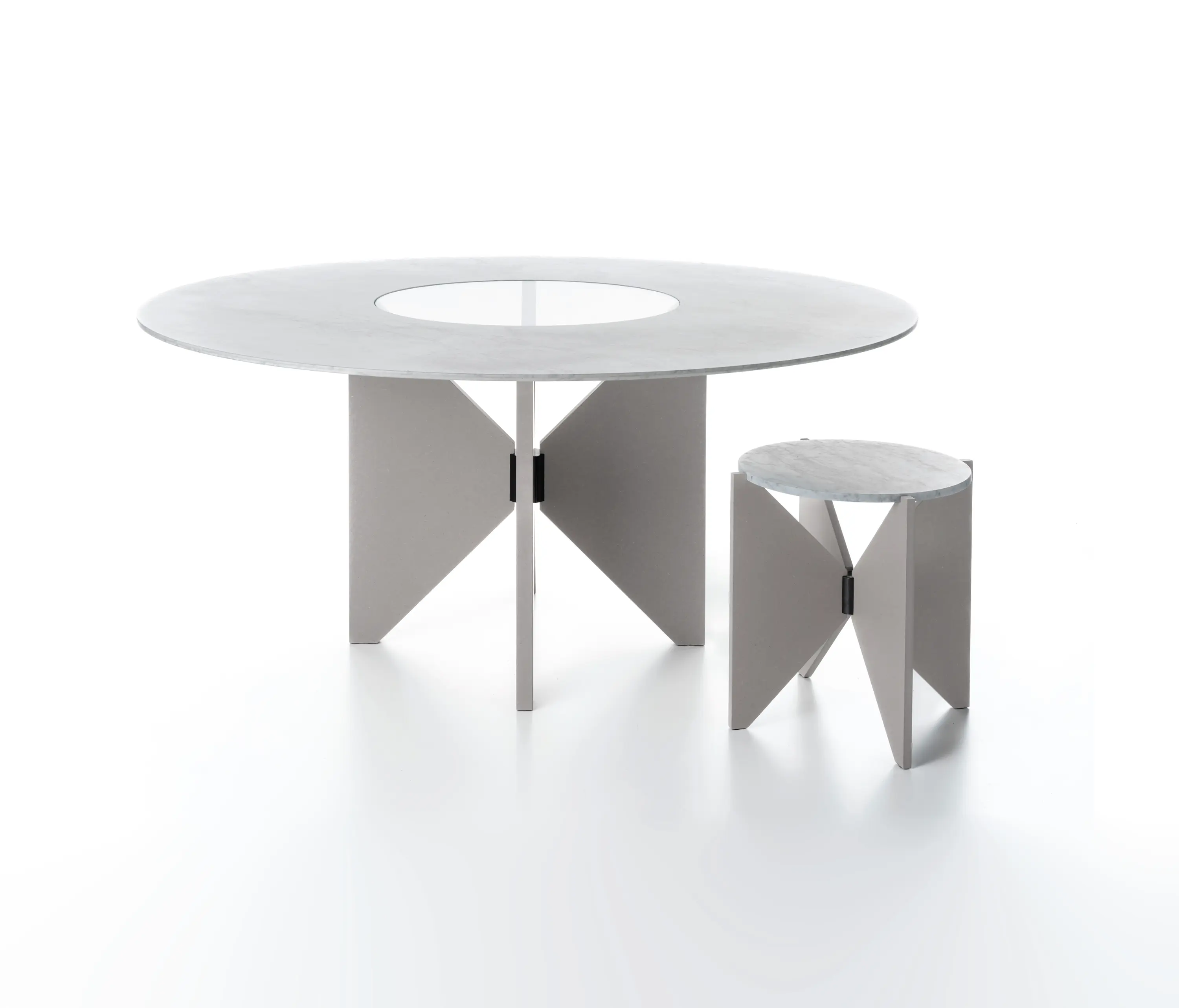 Alias - Saturno table