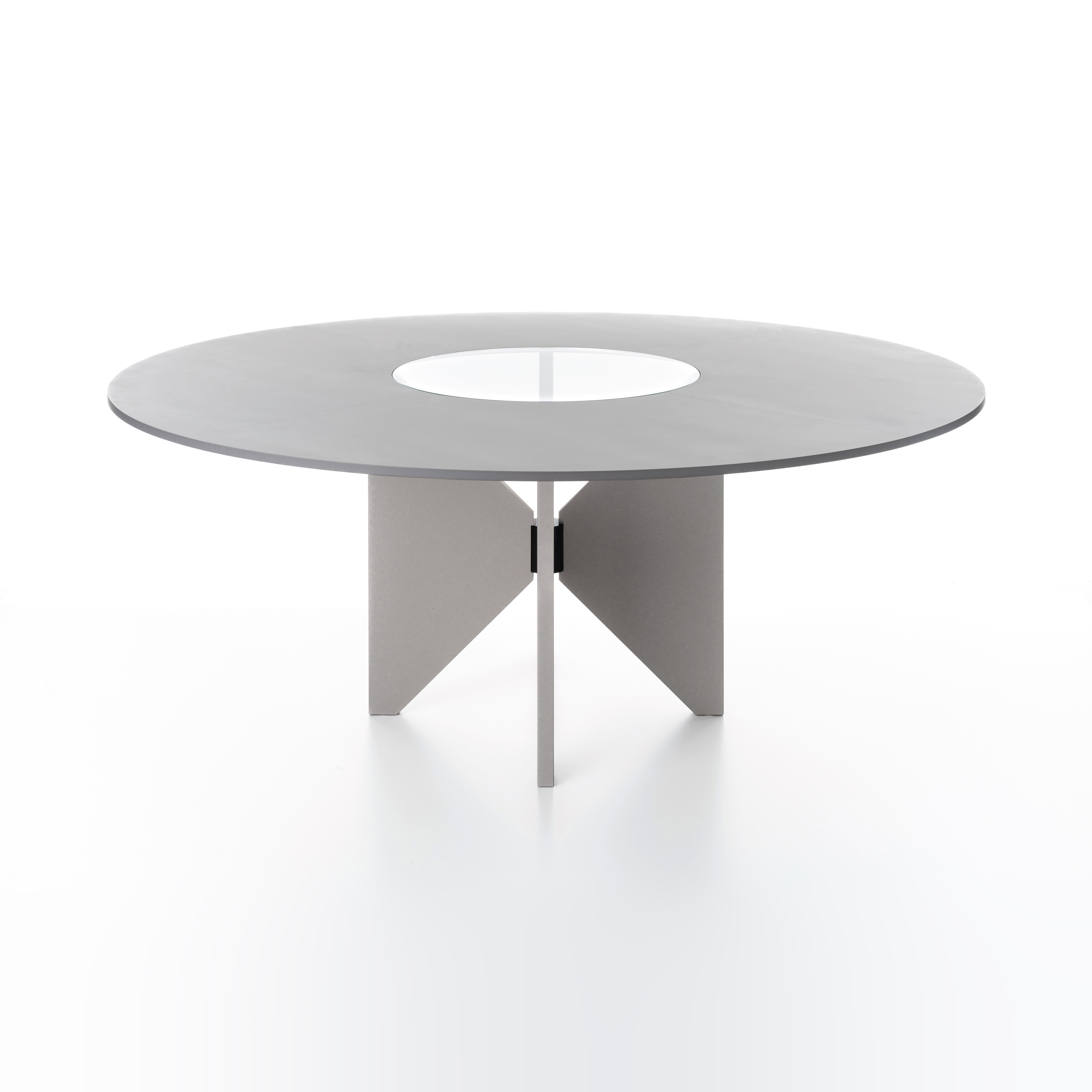 Saturno table