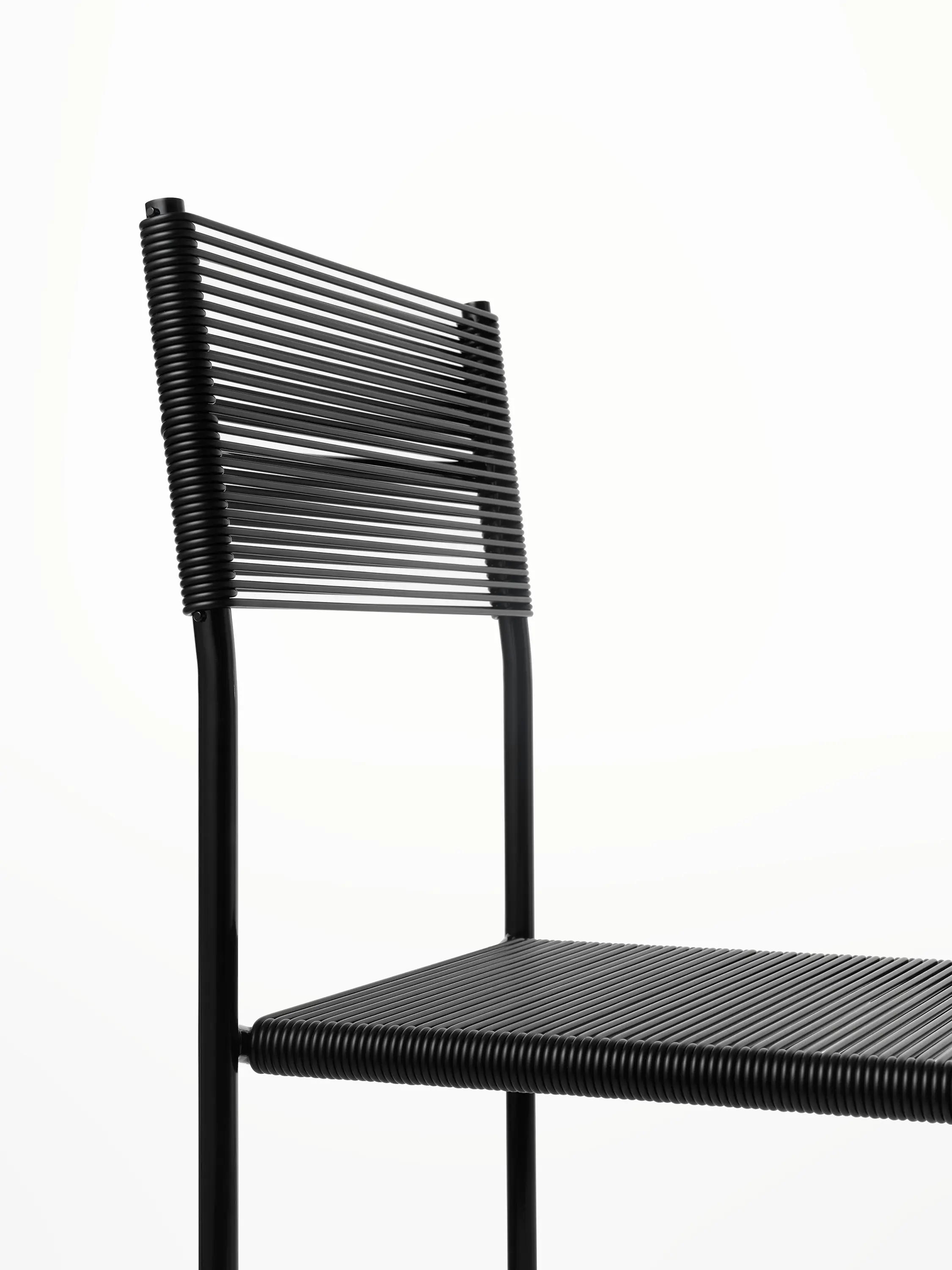 Alias - spaghetti chair / 101
