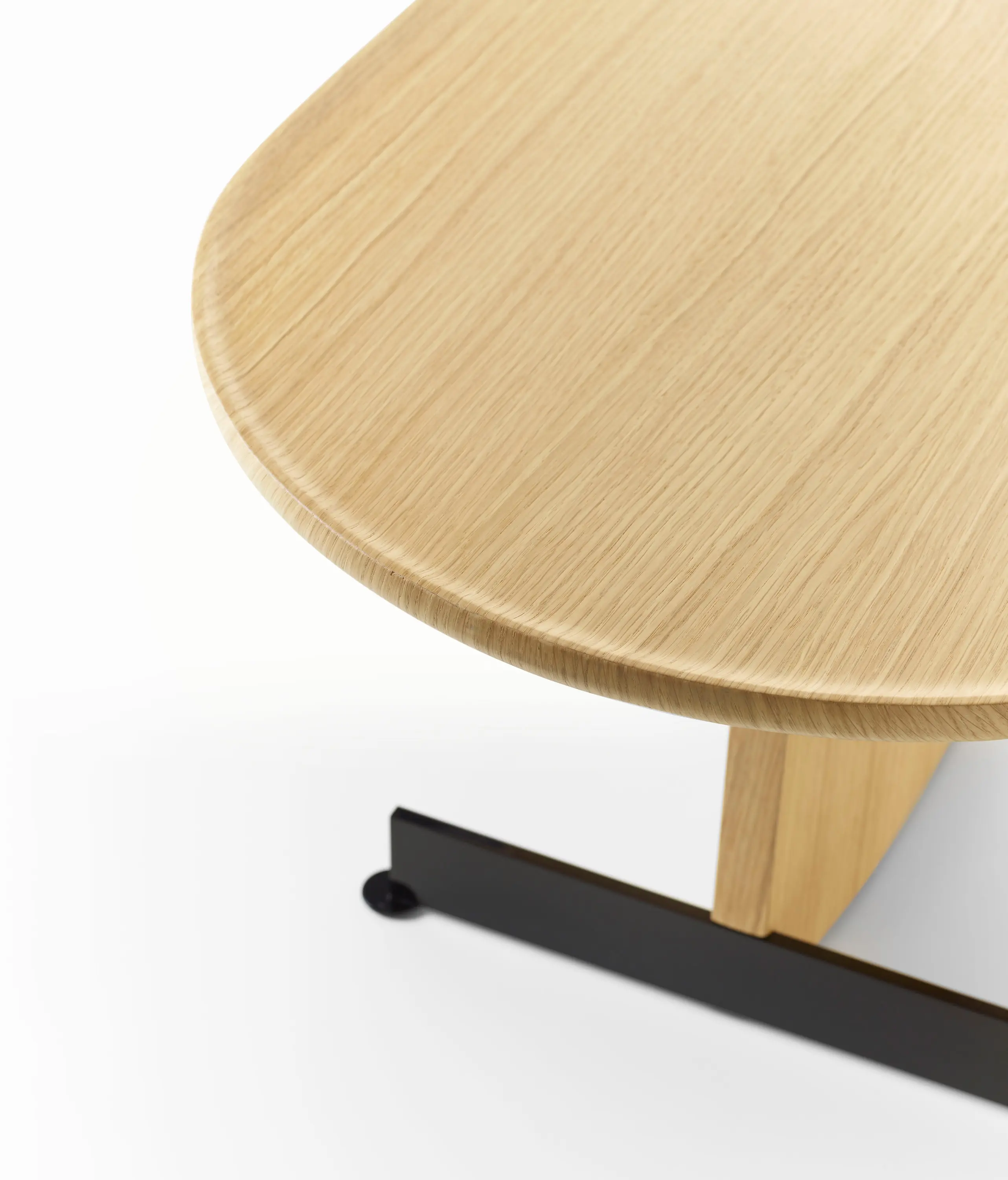 Alias - Savoy Low Table Oval