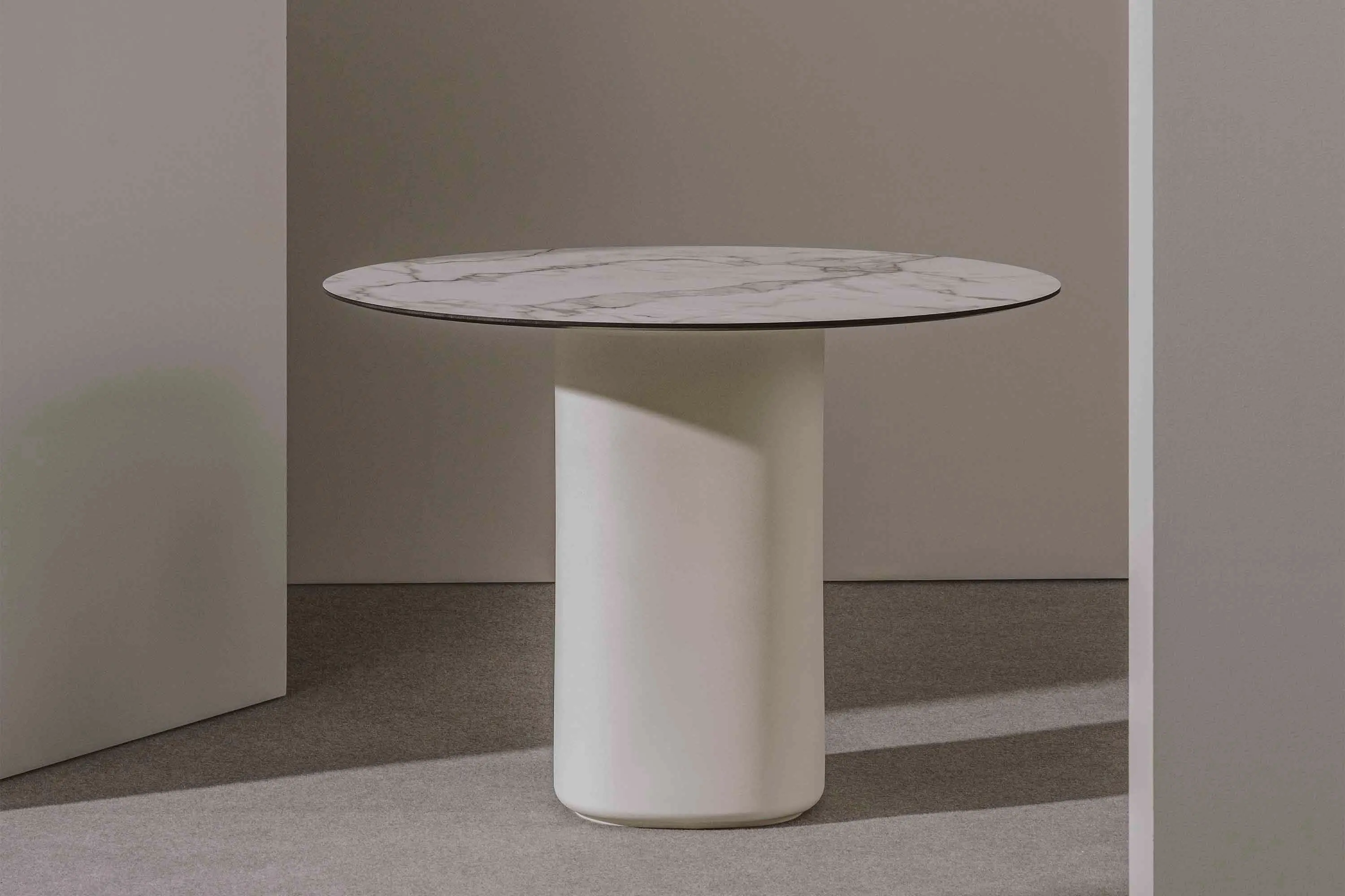 Andreu World - Solid BM 03651