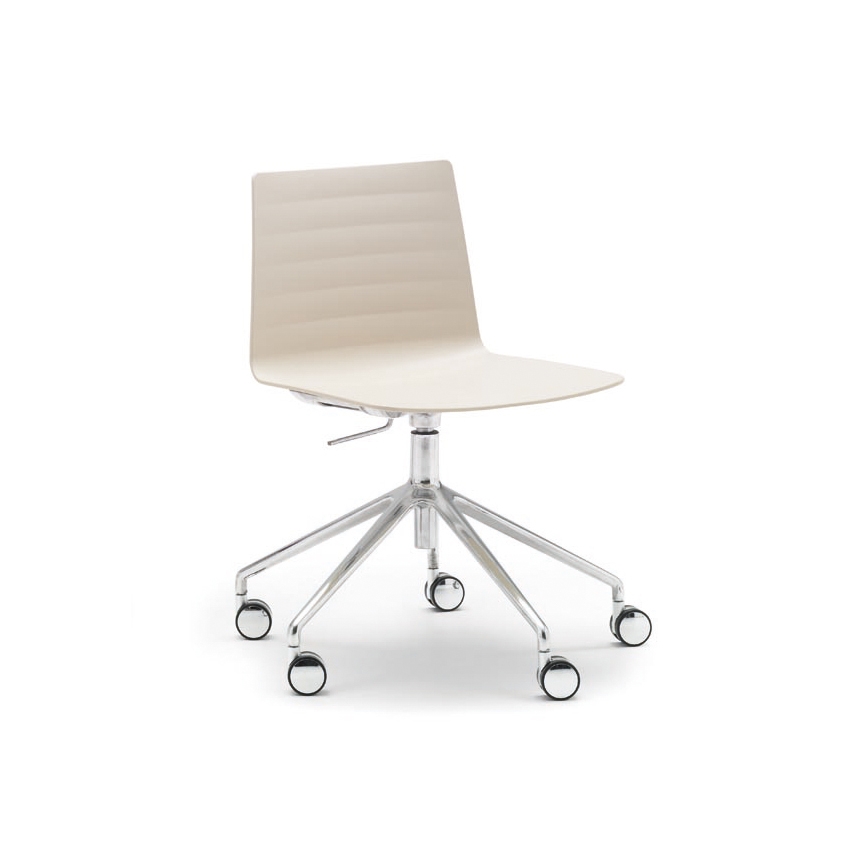 Vertoon produk Flex Chair SI 1306 van vervaardiger Andreu World