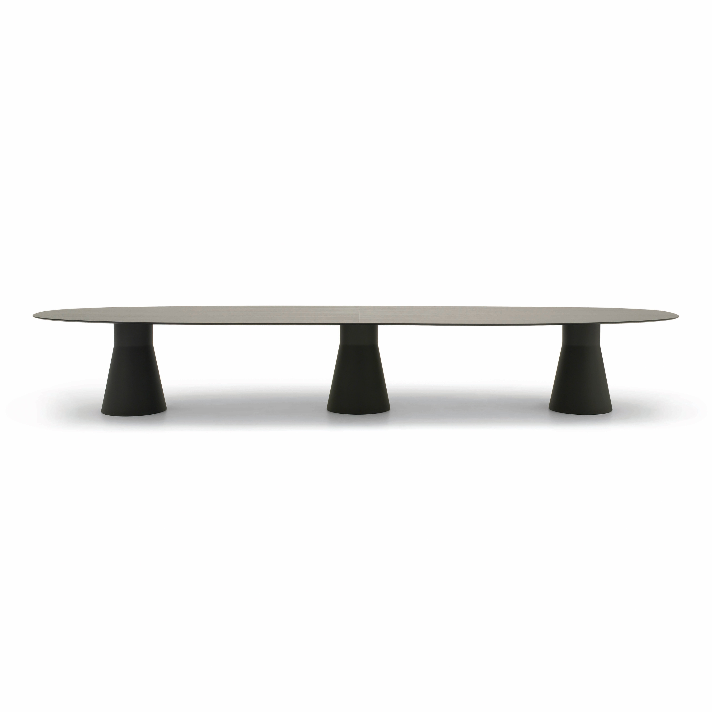 Display product Reverse Conference ME 5031 from manufacturer Andreu World