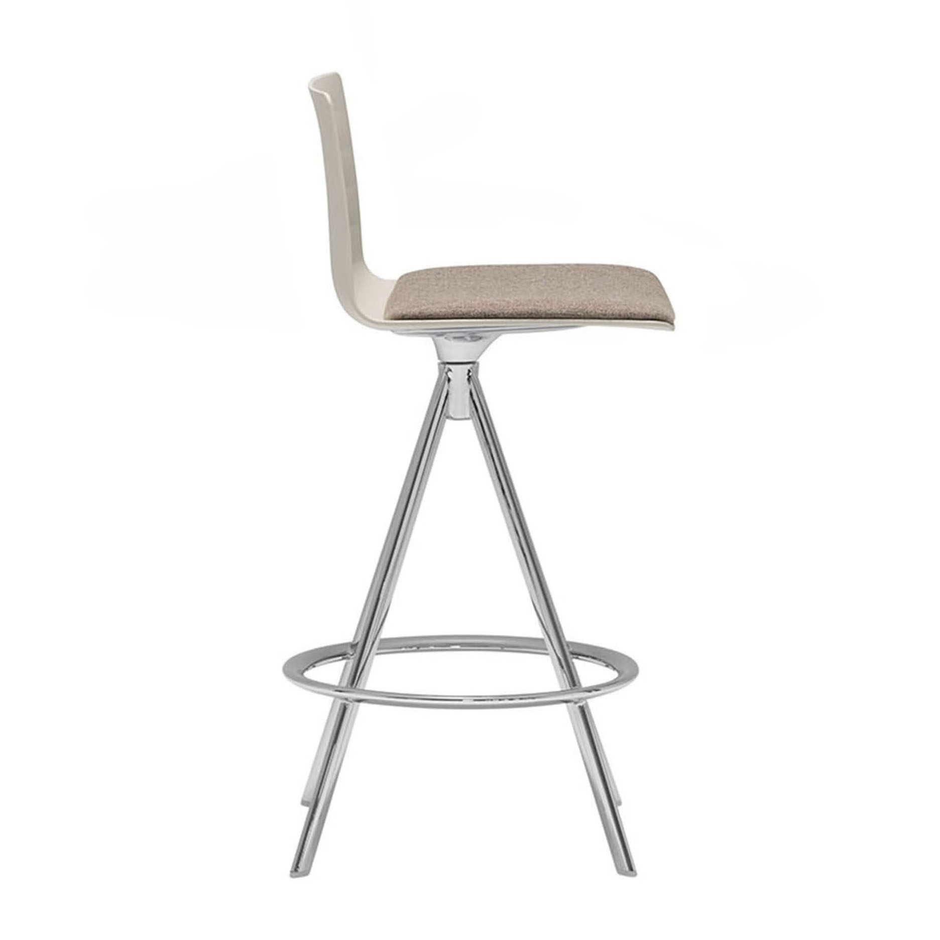 Display product Flex Chair stool BQ 1335 from manufacturer Andreu World